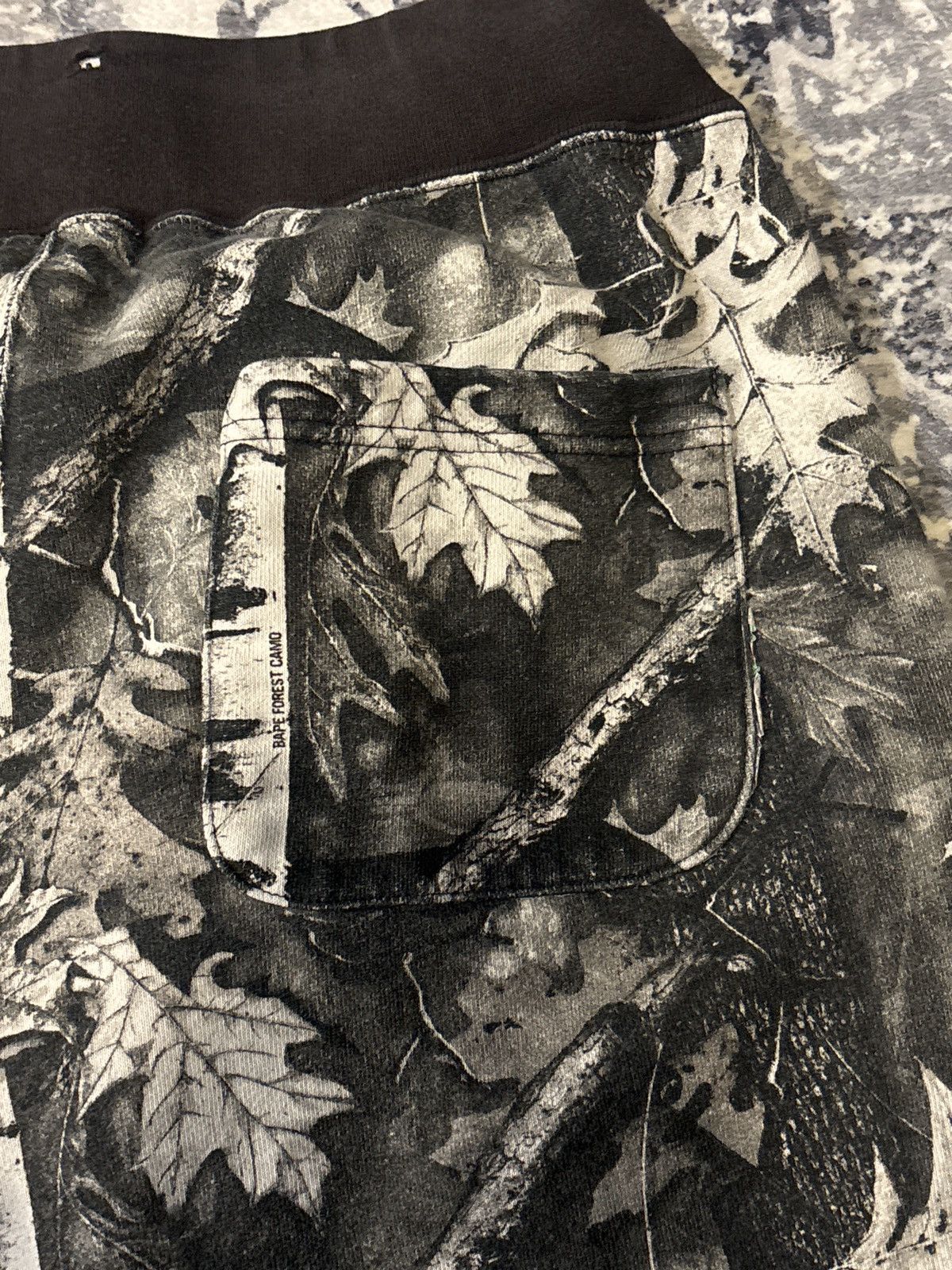 Bape Bape Forest Camo Shorts Size US 32 / EU 48 - 4 Thumbnail