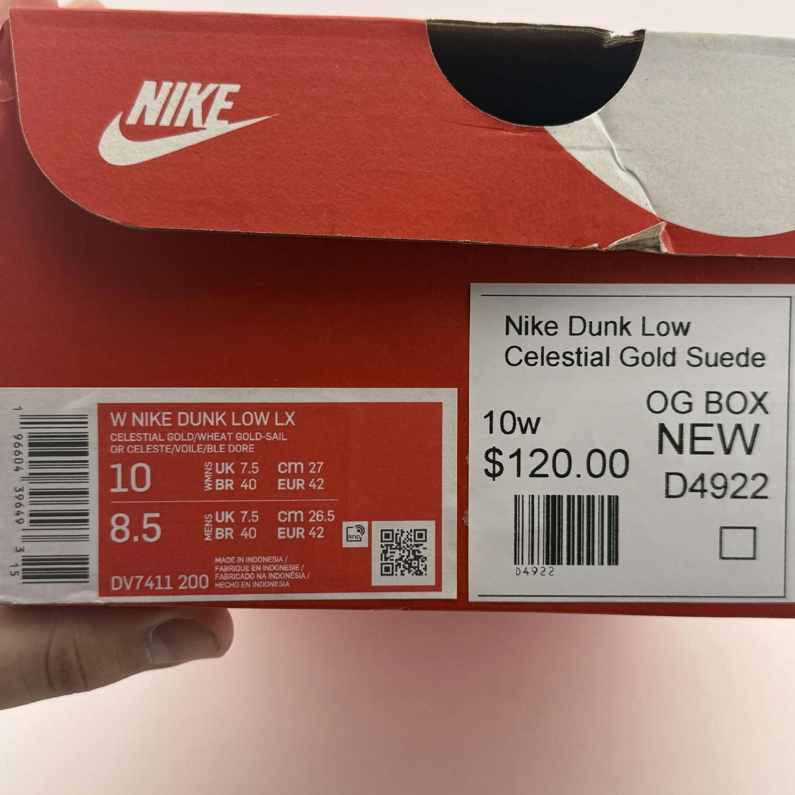 Nike Nike Dunk Low Celestial Gold Suede 10W New with Box D4922 Size US 8.5 / IT 38.5 - 7 Thumbnail