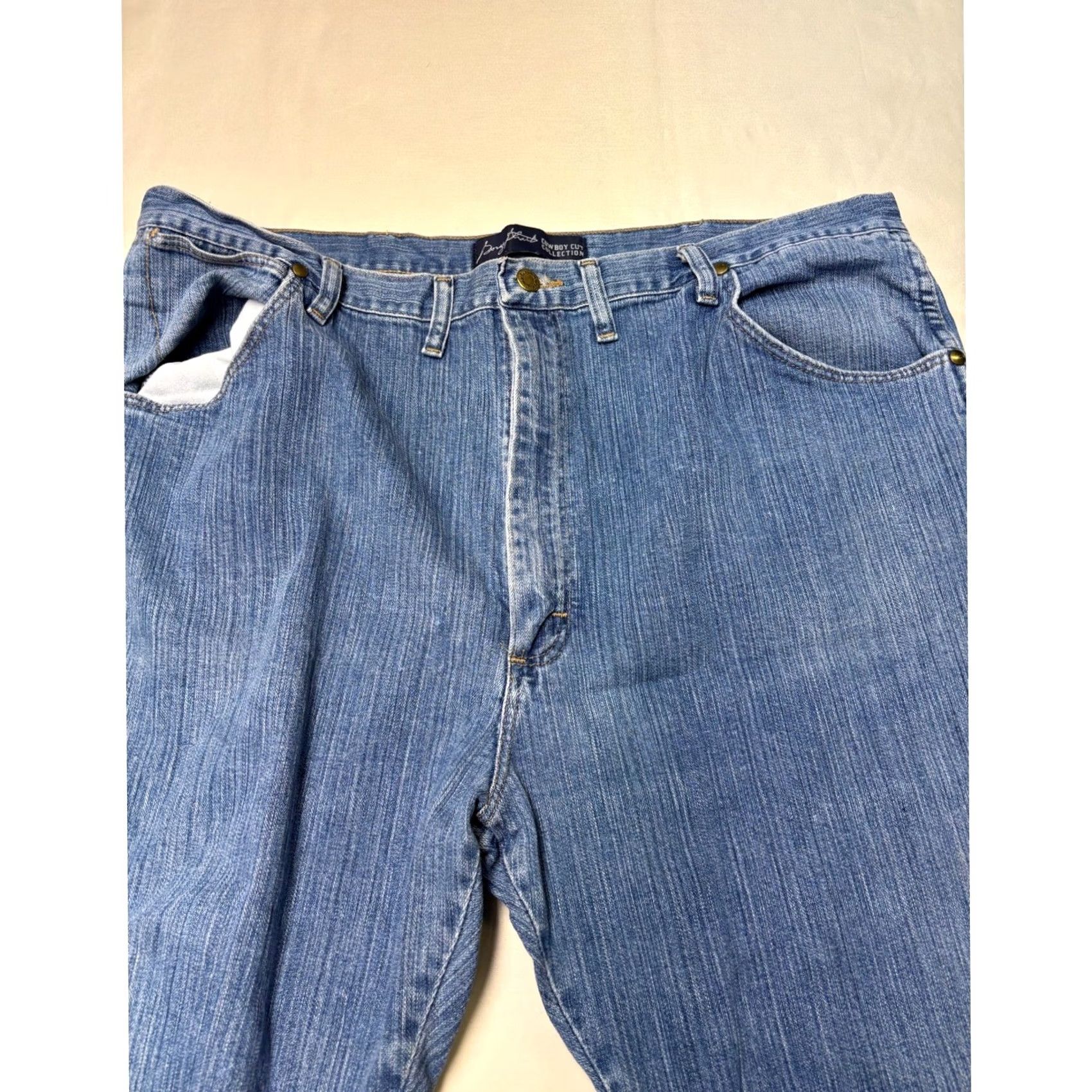Wrangler VINTAGE Wrangler Cowboy Cut Collection Jeans 44x32 Medium Wash Bootcut Mens Jeans 44 Inseam 32 Size US 44 / EU 60 - 2 Thumbnail