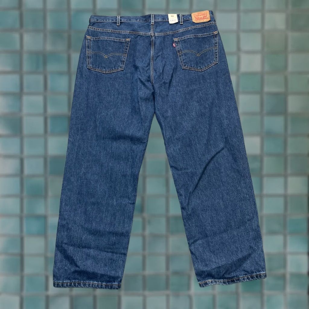 Levi's Levi's 550 Jeans Mens 46x32 Tall Blue Straight Leg Cotton Denim Logo Relaxed Fit Jeans Size US 44 / EU 60 - 1 Thumbnail