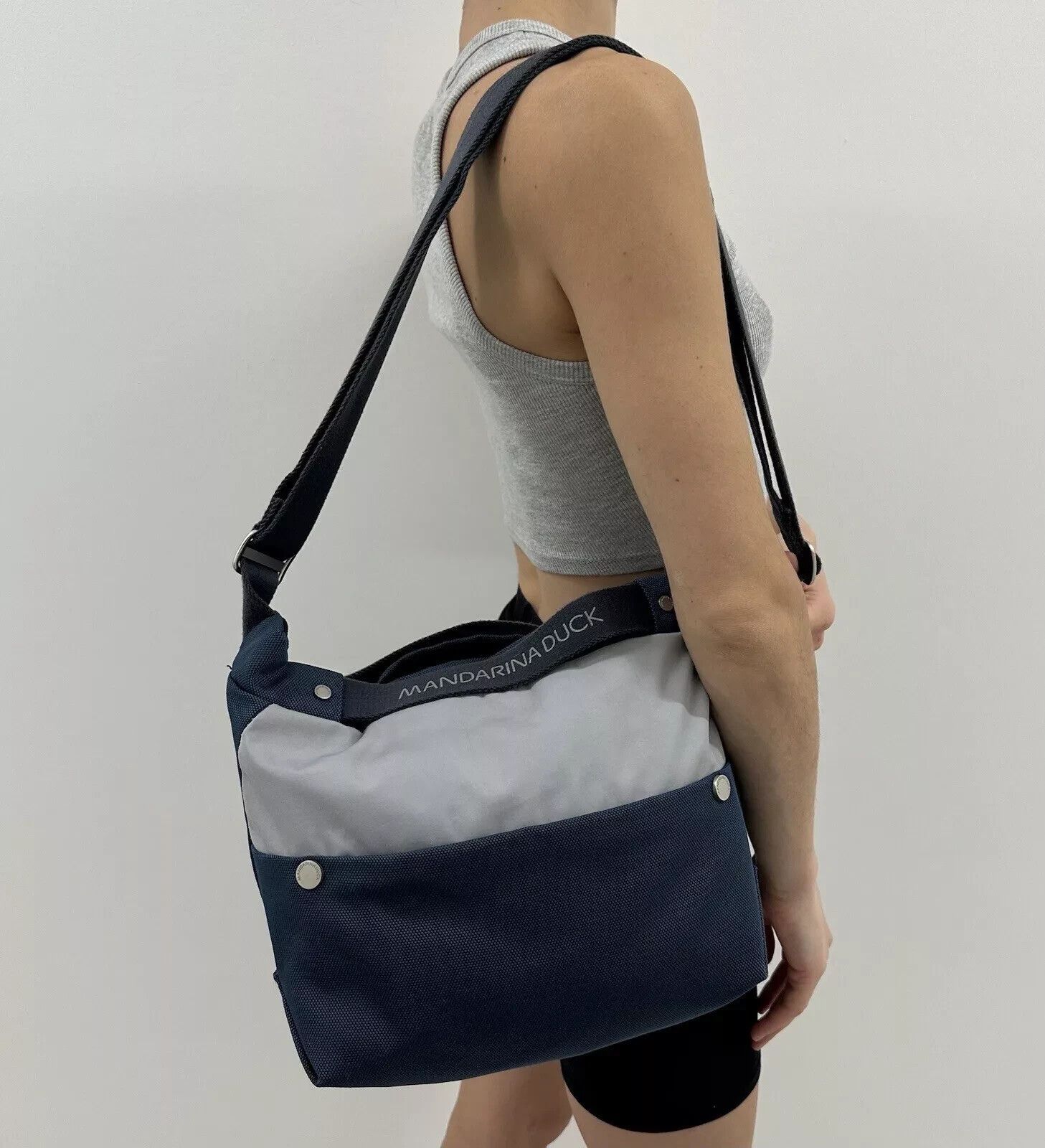 Mandarina Duck MANDARINA DUCK BAGS WOMENS BLUE CROSSBODY 37x26 cm Size ONE SIZE - 6 Thumbnail