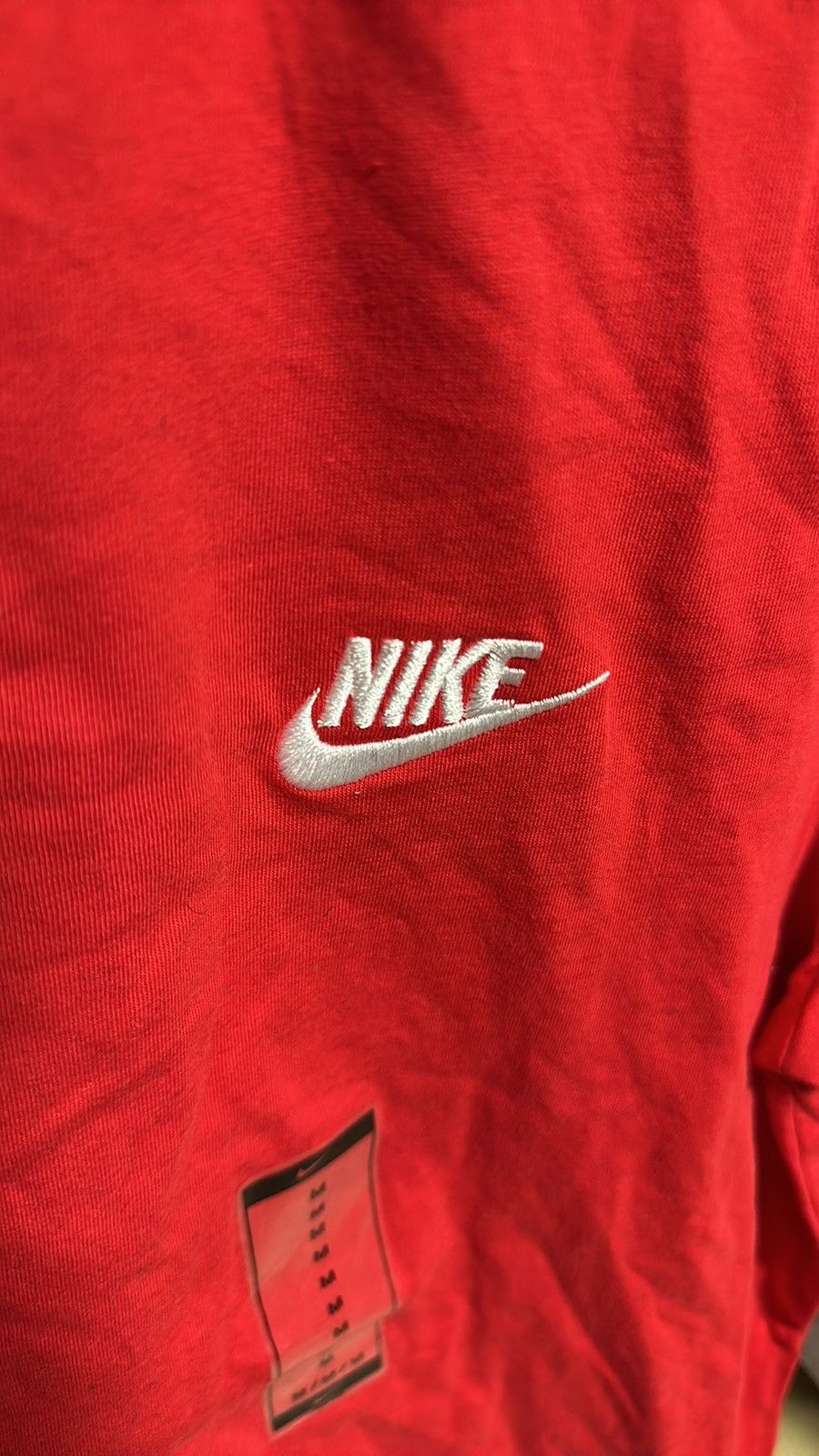Uniqlo Nike Men’s Logo Short Sleeve T Shirt Red Size M Size US M / EU 48-50 / 2 - 5 Thumbnail