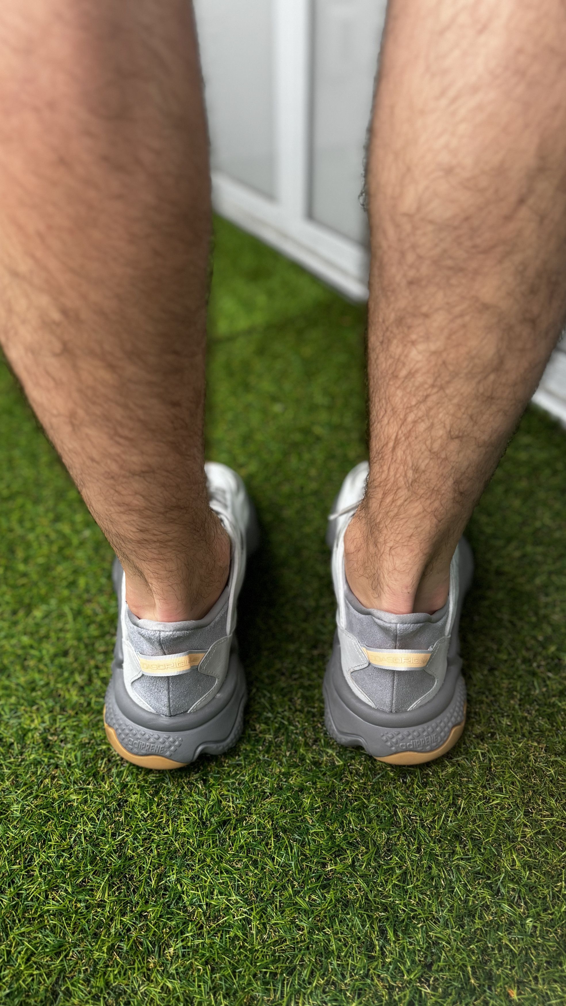 Adidas Adidas Ozweego Celox Size US 10.5 / EU 43-44 - 4 Thumbnail