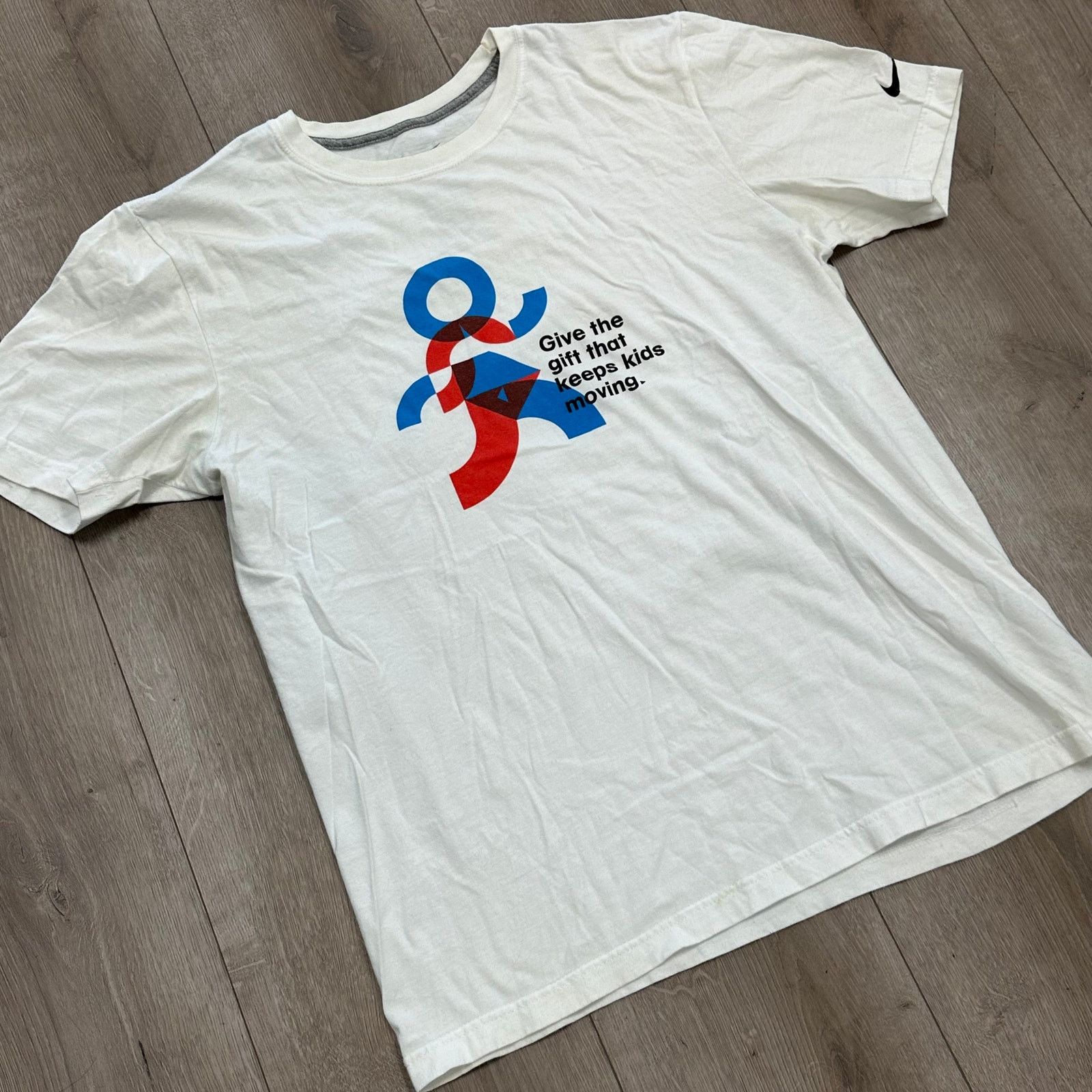 Nike Nike Regular Fit Give The Gift White Tee T Shirt Size Large Size US L / EU 52-54 / 3 - 4 Thumbnail