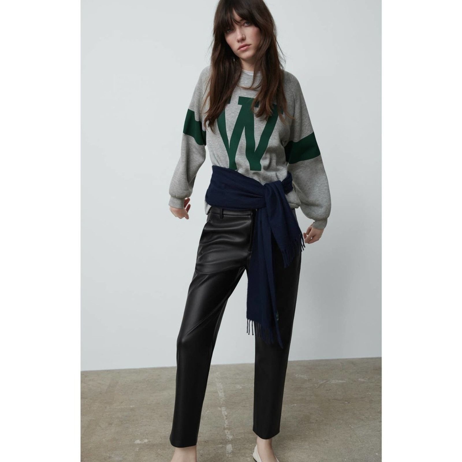 Zara ZARA BLOGGER FAVORITE FAUX LEATHER PANTS BLACK Size 28" / US 6 / IT 42 - 8 Thumbnail