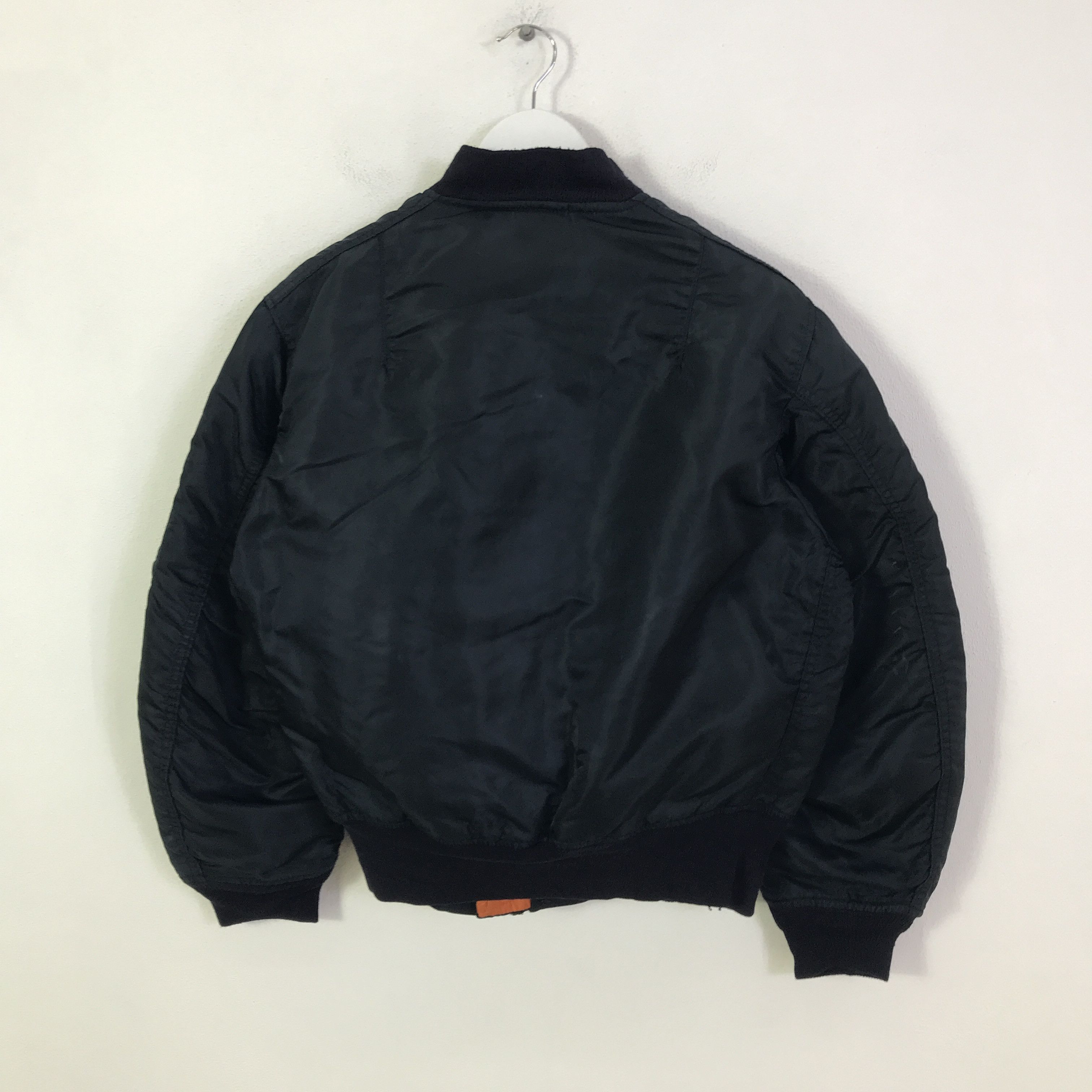 Alpha Industries Vtg Alpha Industries bombers Navy jacket K109B15 Size US M / EU 48-50 / 2 - 3 Thumbnail