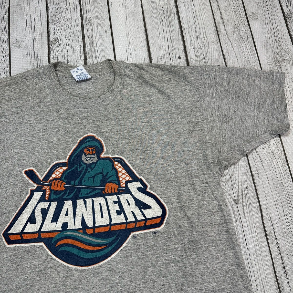 NHL Vintage New York Islanders tee Size US XL / EU 56 / 4 - 3 Thumbnail