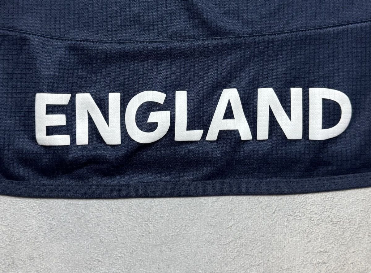 Umbro England 2004 2005 Football Shirt Soccer Jersey Umbro Size US L / EU 52-54 / 3 - 10 Thumbnail