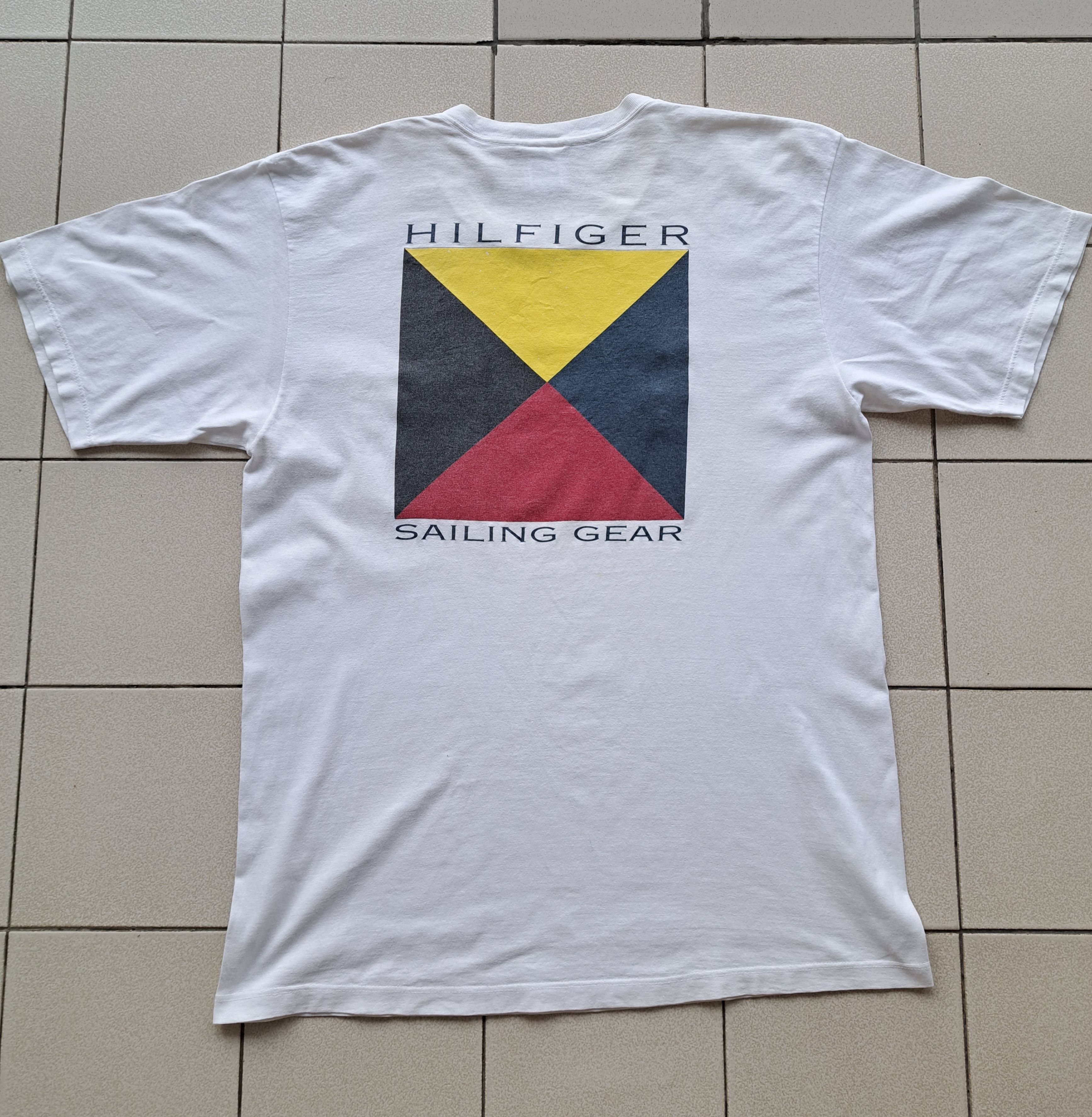 Tommy Hilfiger Vintage 90s Tommy Hilfiger Sailing Gear T-Shirt Size US L / EU 52-54 / 3 - 3 Thumbnail