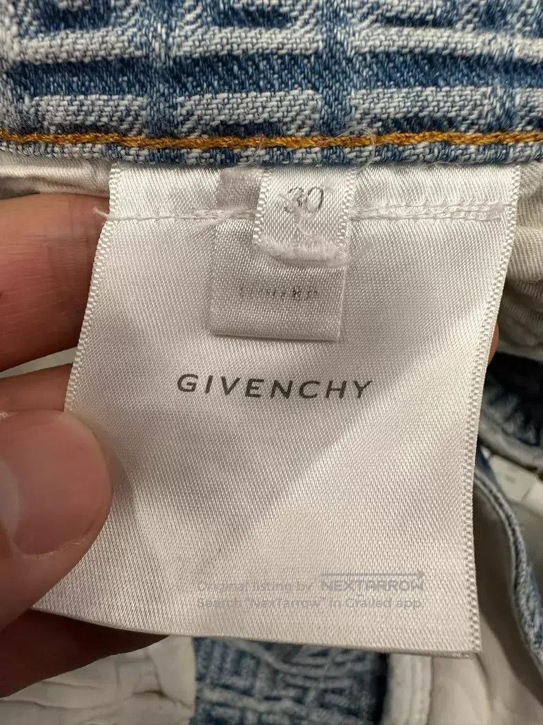 Givenchy Givenchy Denim Shorts Size US 30 / EU 46 - 5 Thumbnail