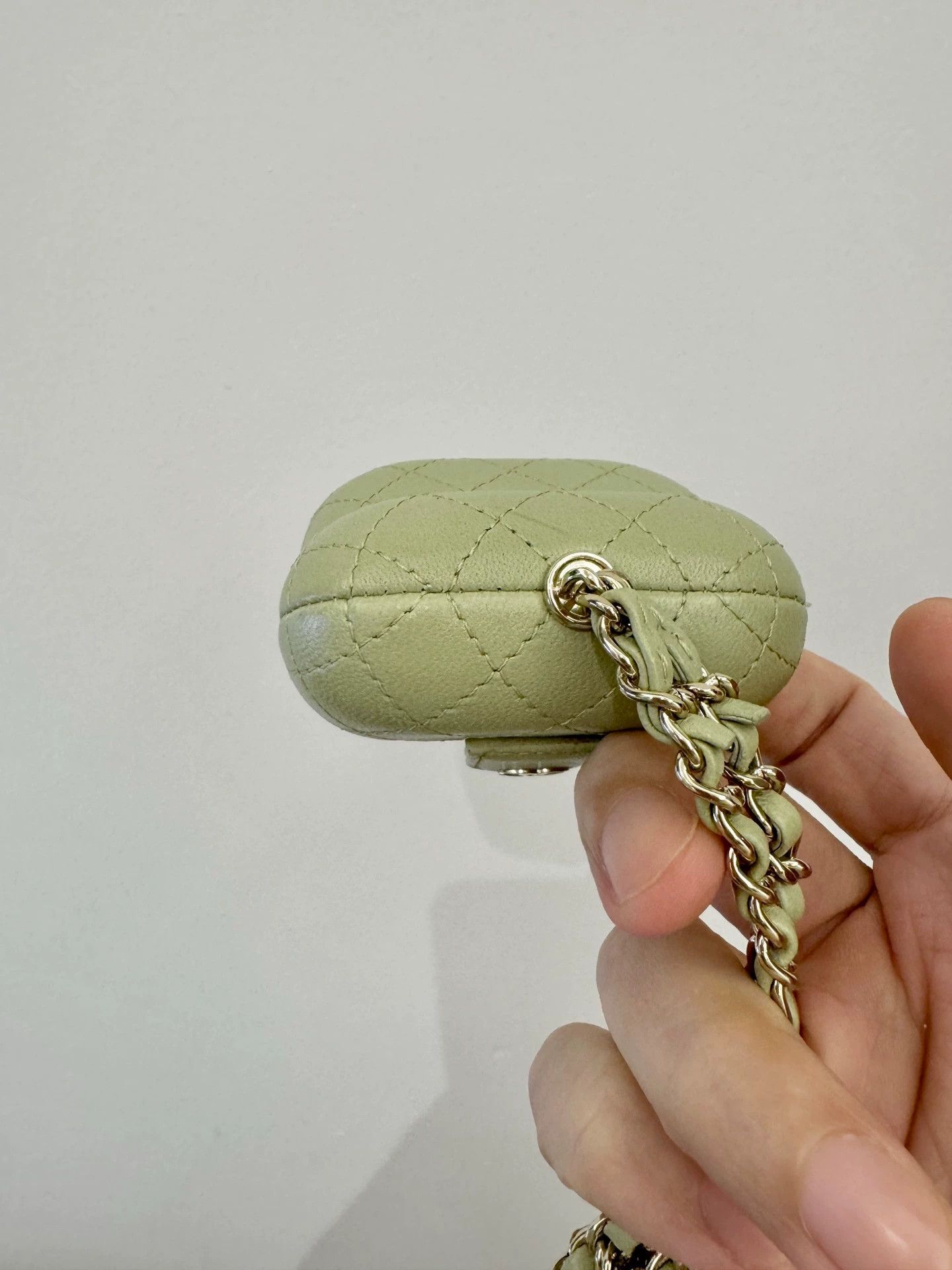 Chanel Chanel Lambskin Hard AirPods Pro Case Avocado Mint Green Size ONE SIZE - 3 Thumbnail