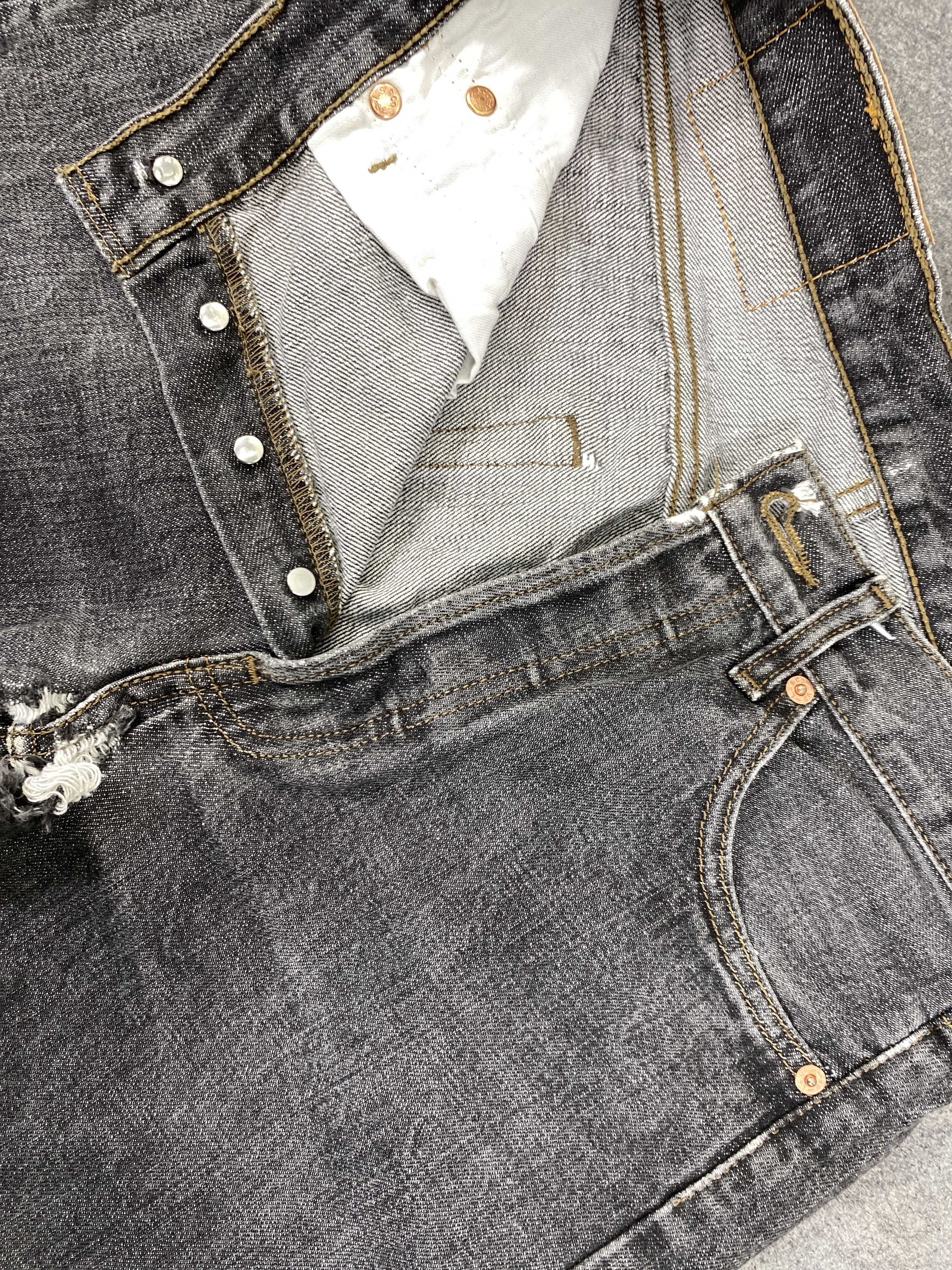 Levi's Black Vintage Levis 501 Jeans 28x25.5 - JN3083 Size US 28 / EU 44 - 7 Thumbnail