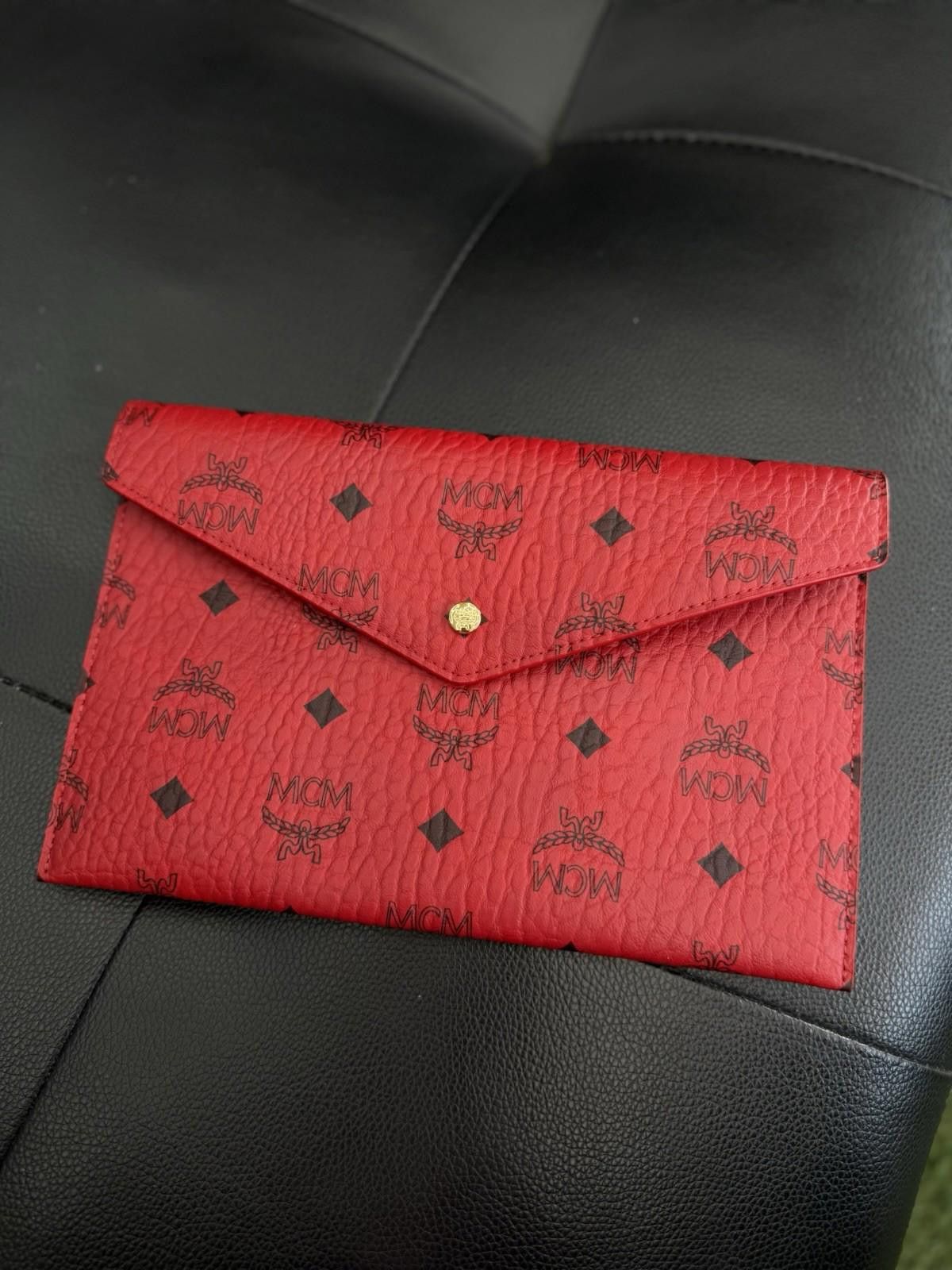 MCM MCM GHW Pouch Clutch Coated Canvas Red 100% Authentic Women Size ONE SIZE - 5 Thumbnail