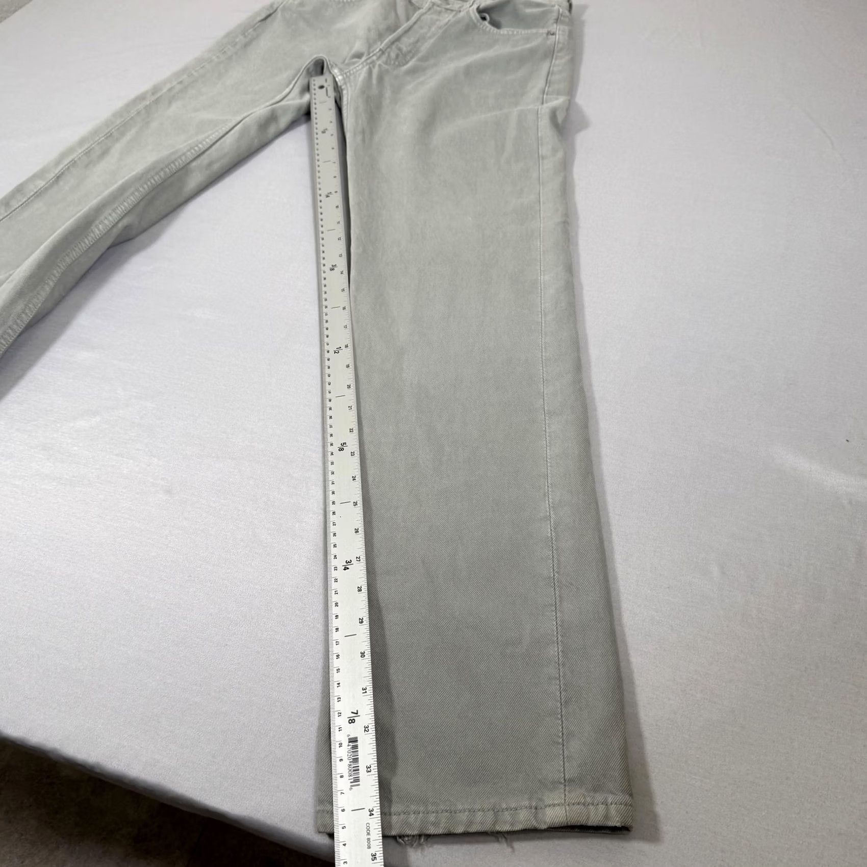 Levi's VINTAGE Levi's 501 Jeans Mens 32x34 Gray Light Wash Natural Denim Straight Classic 90s Boys Womens Size US 32 / EU 48 - 4 Thumbnail