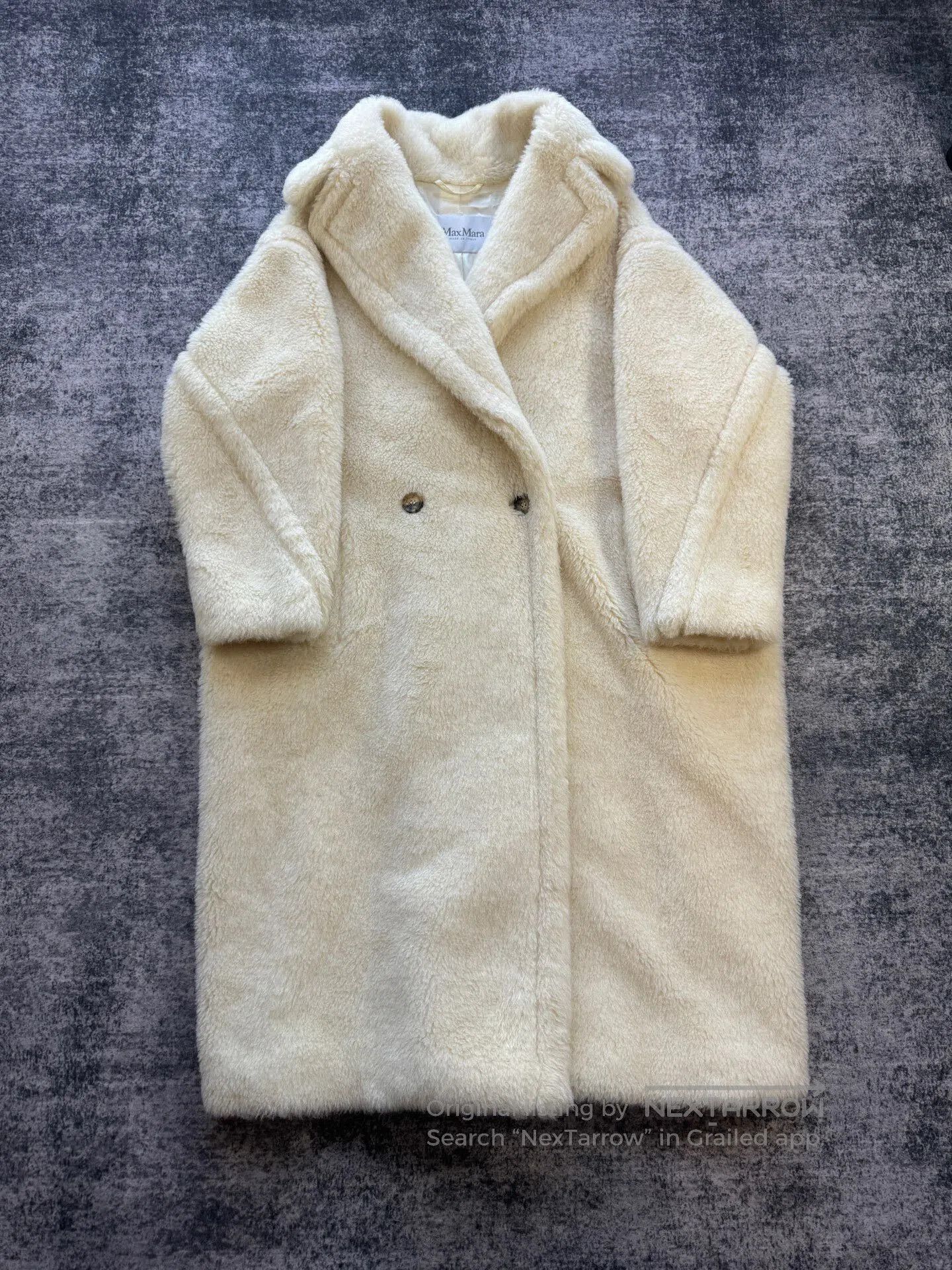 Max Mara MaxMara White Teddy Coat Size S. Size S / US 4 / IT 40 - 1 Thumbnail