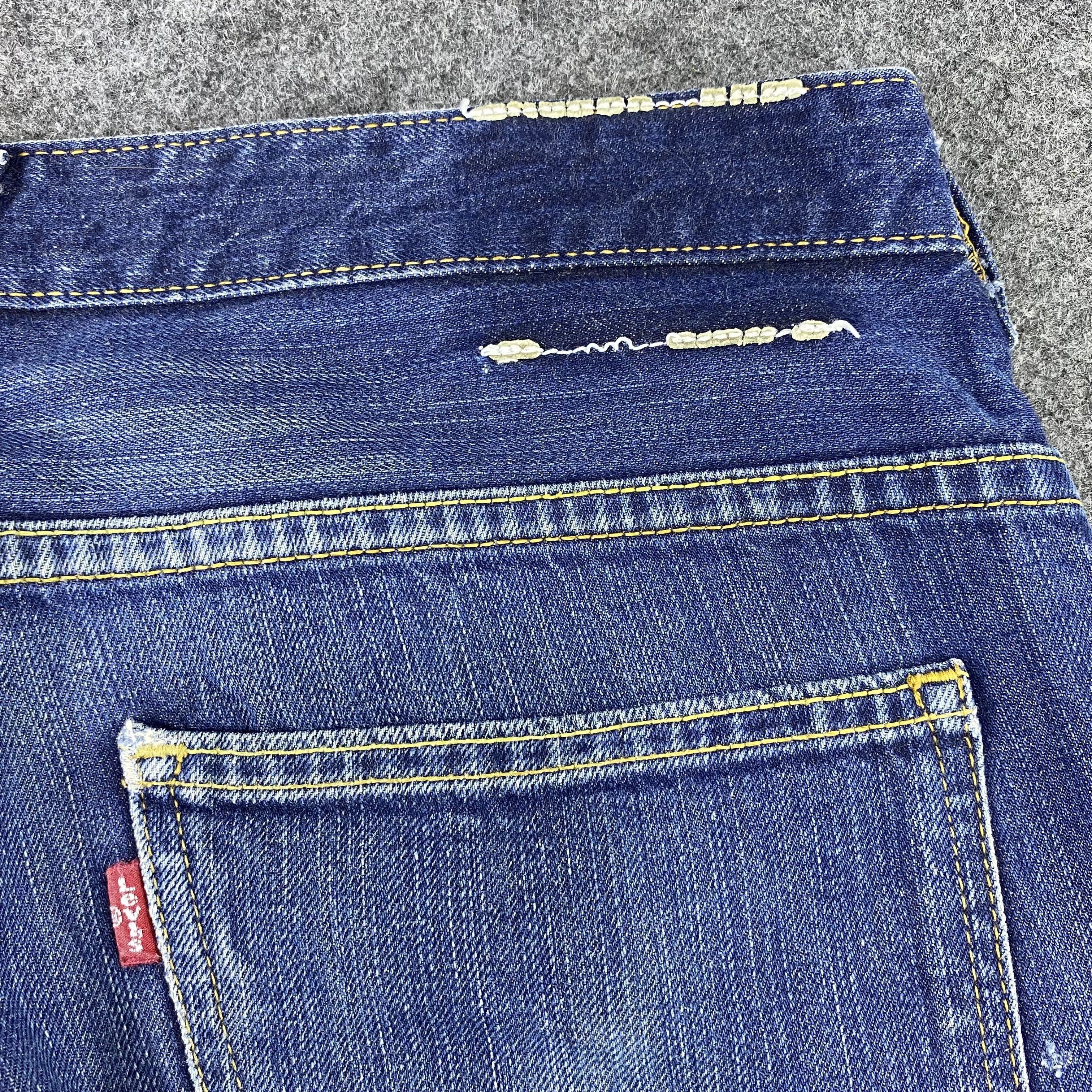 Jean × Levi's × Vintage Vintage Levis Distressed Wash Jeans-J1143 Size US 36 / EU 52 - 14 Thumbnail