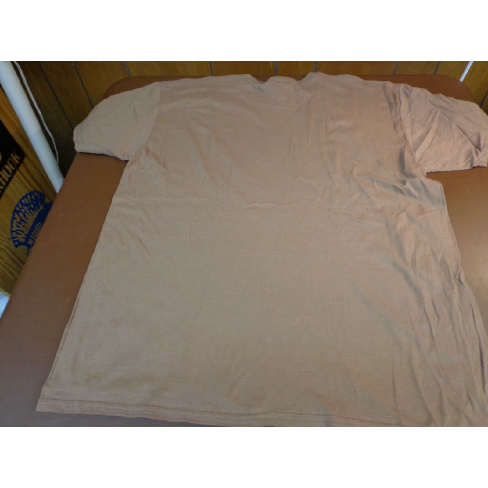 Gildan Charlie Louvin & The Smokin' Guns T-Shirt XL Brown Men Short Sleeve Graphic Tee Gildan Brand / Type: T-Shirt Size US XL / EU 56 / 4 - 6 Thumbnail