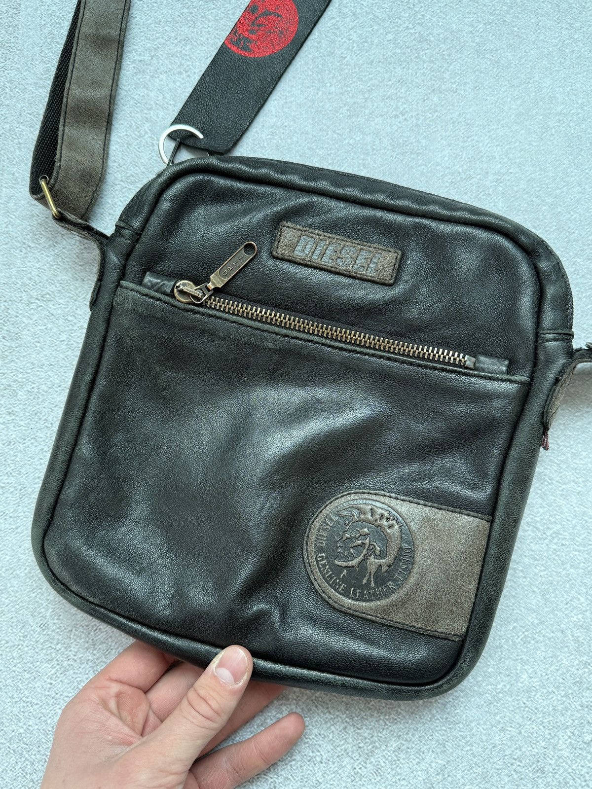 Diesel Vintage Diesel Reversible Messenger Bag Leather Black Men’s Size ONE SIZE - 15 Thumbnail