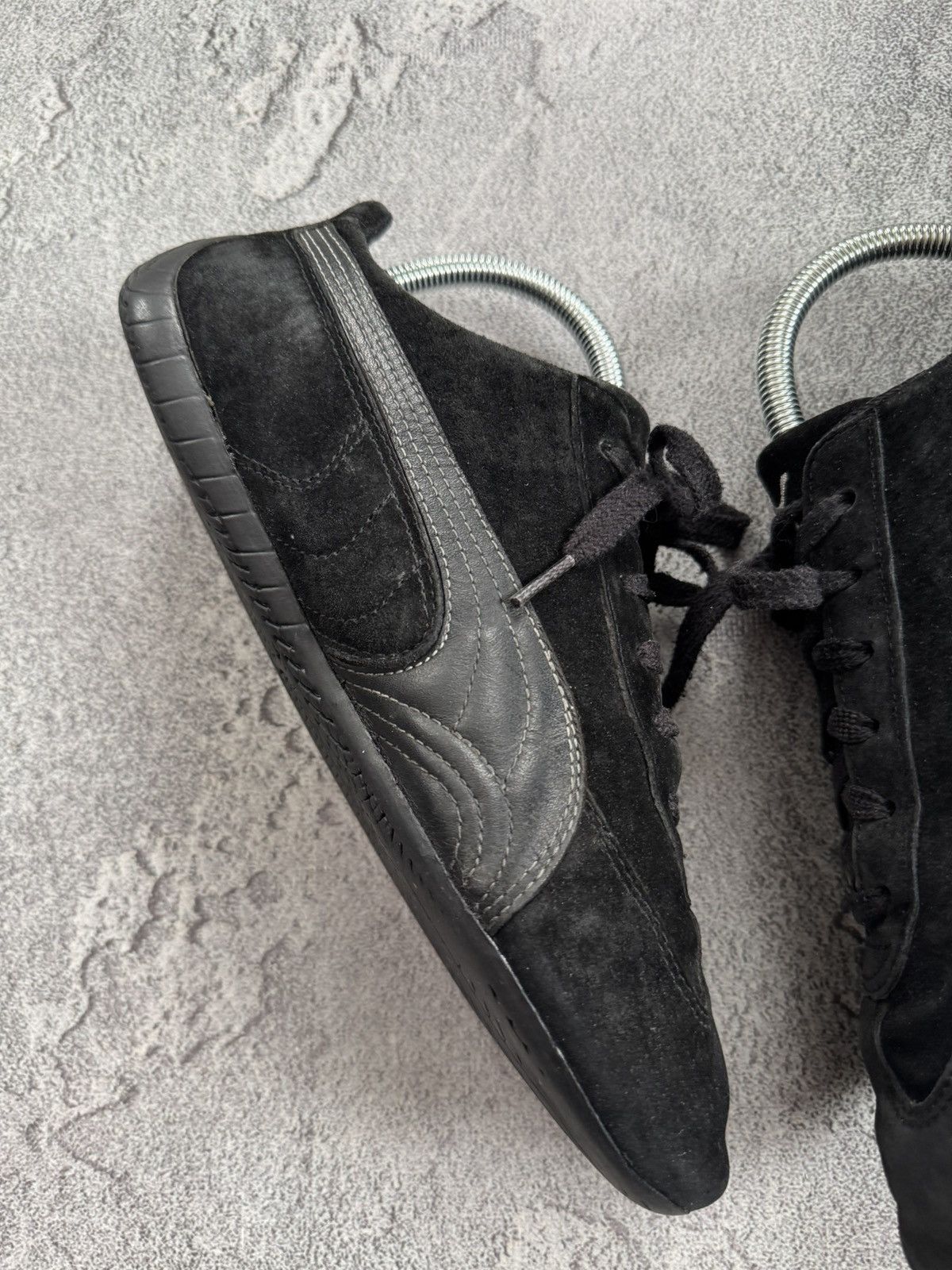 Puma Puma SpeedCat US8/EUR41 black suede low top sneakers shoes Size US 8 / EU 41 - 10 Thumbnail