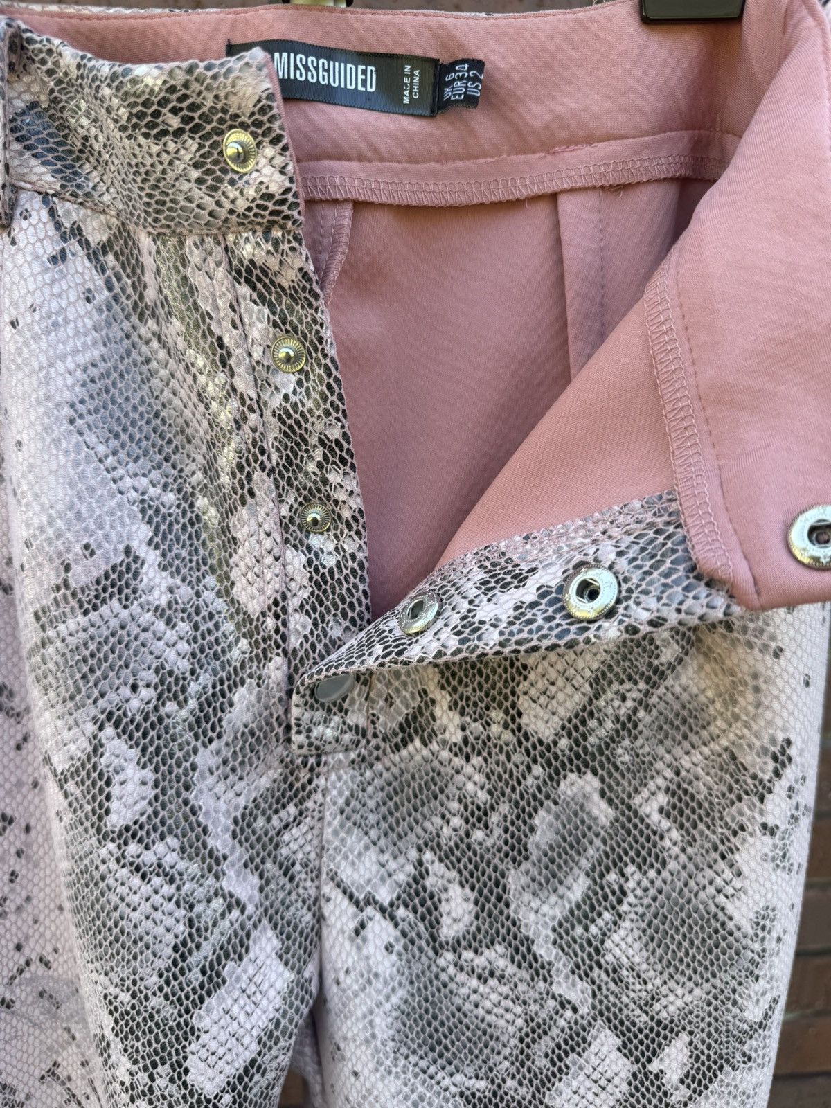 Missguided Missguided High Waist Pink Faux Snakeskin Reptile Pants Size 26" / US 2 / IT 38 - 4 Thumbnail