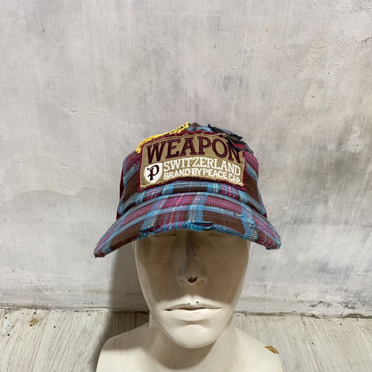 Japanese Brand 2000s checkered patchwork cap lgbstyle ifsixwasnine Size ONE SIZE - 4 Thumbnail