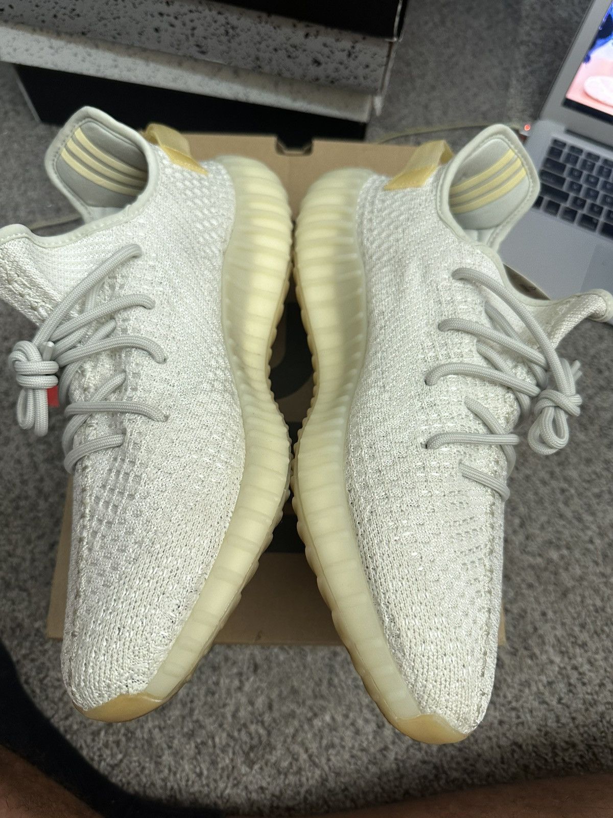 Yeezy Adidas yeezy 350 light - size 12 Size US 12 / EU 45 - 2 Thumbnail