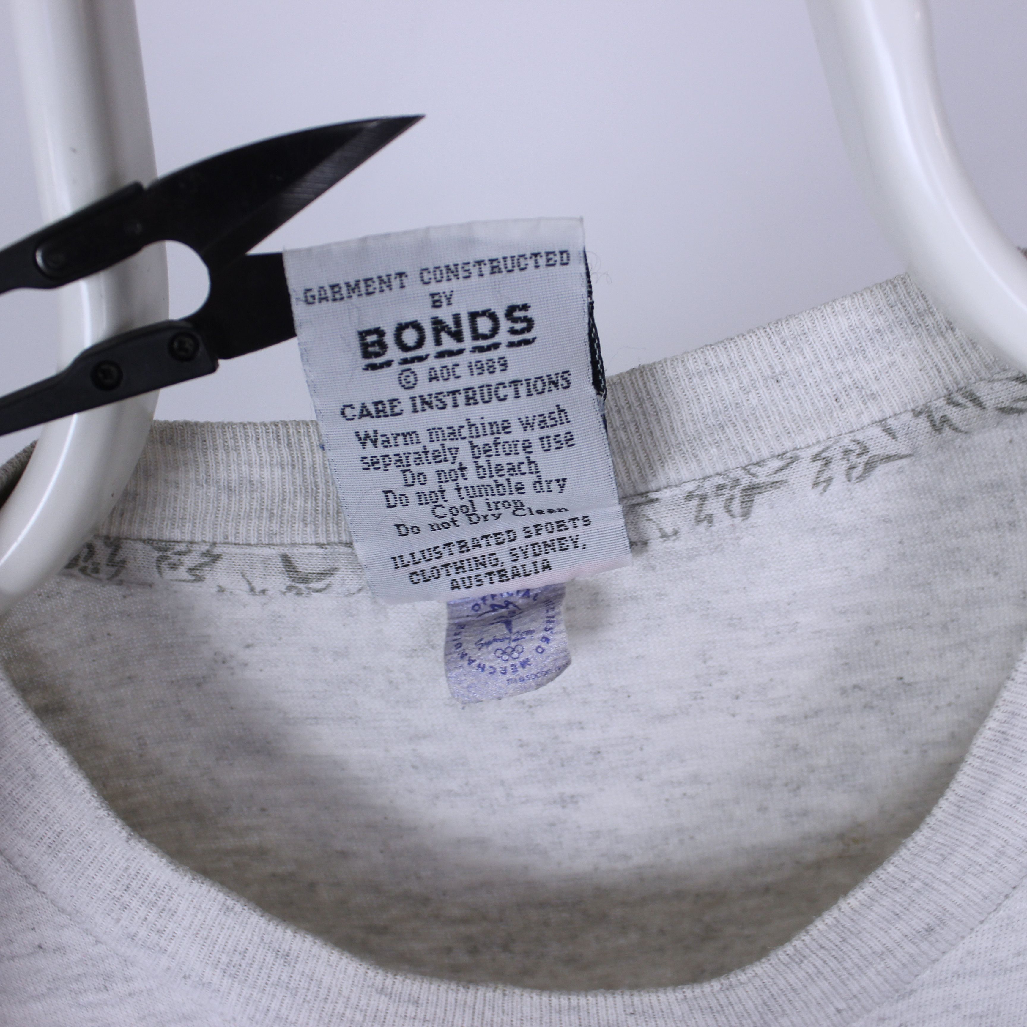 Other Australia olimpiada 104 year 2000s S gray Size US S / EU 44-46 / 1 - 5 Thumbnail