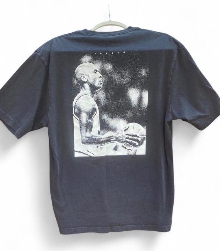 Jordan Brand Jordan Essentials Winter Statement '85 Tee Black/White Size US M / EU 48-50 / 2 - 8 Thumbnail