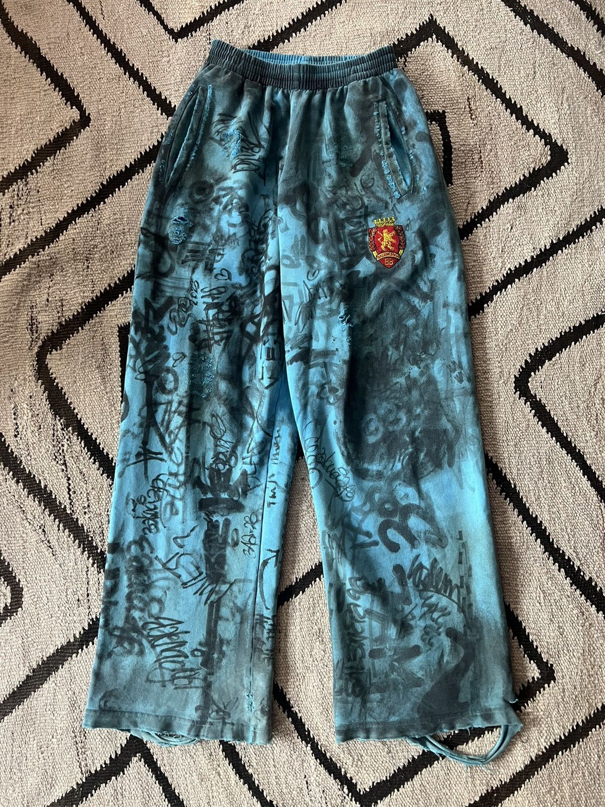 Balenciaga Skater Graffiti Sweatpants Blue XS