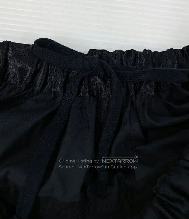 Comme des Garcons Comme des Garcons size XS Black vintage panel skirt Size 22" - 7 Thumbnail