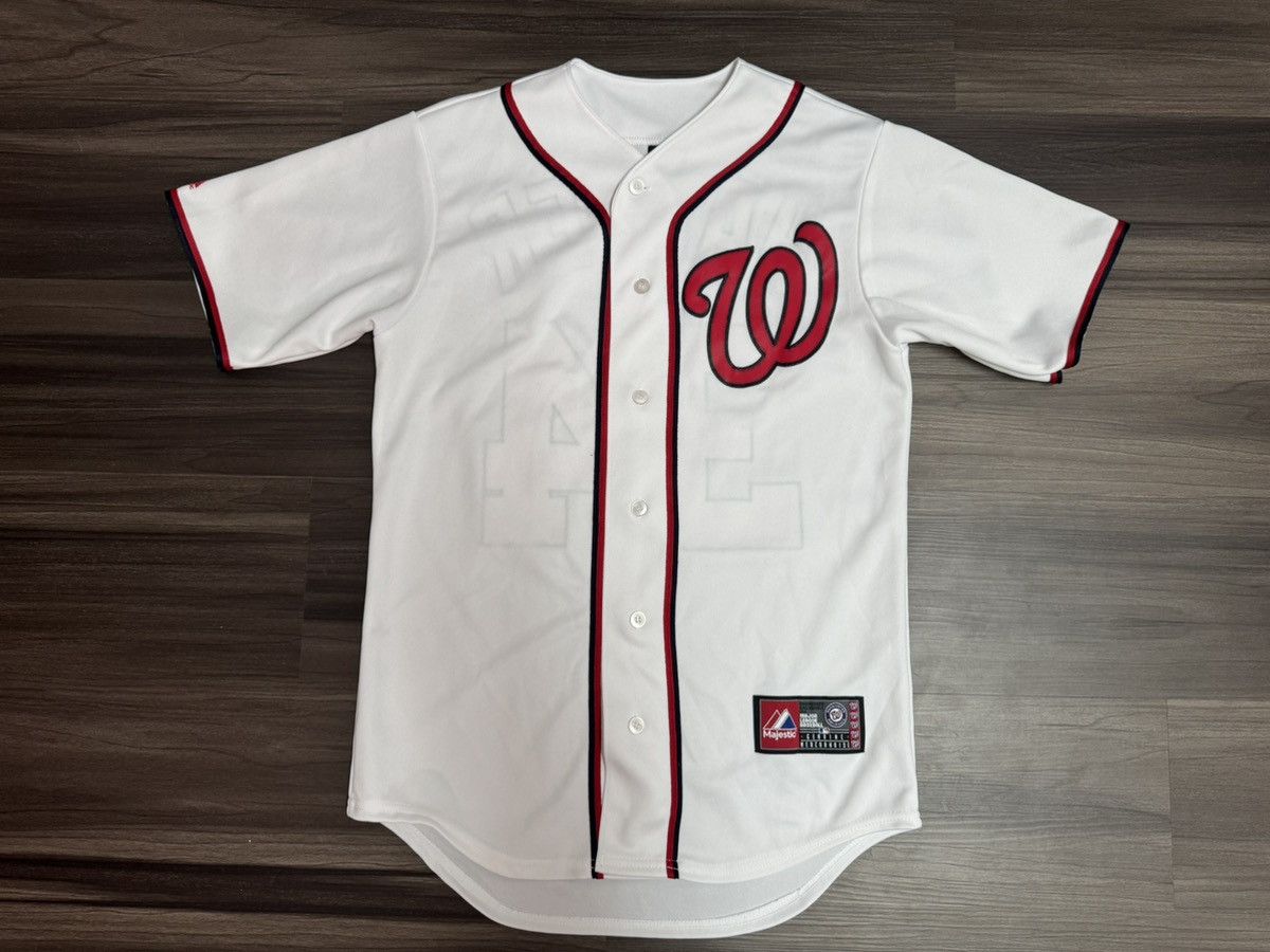 Majestic Washington Nationals Bryce Harper #34 Stitched MLB Jersey Size US S / EU 44-46 / 1 - 1 Thumbnail