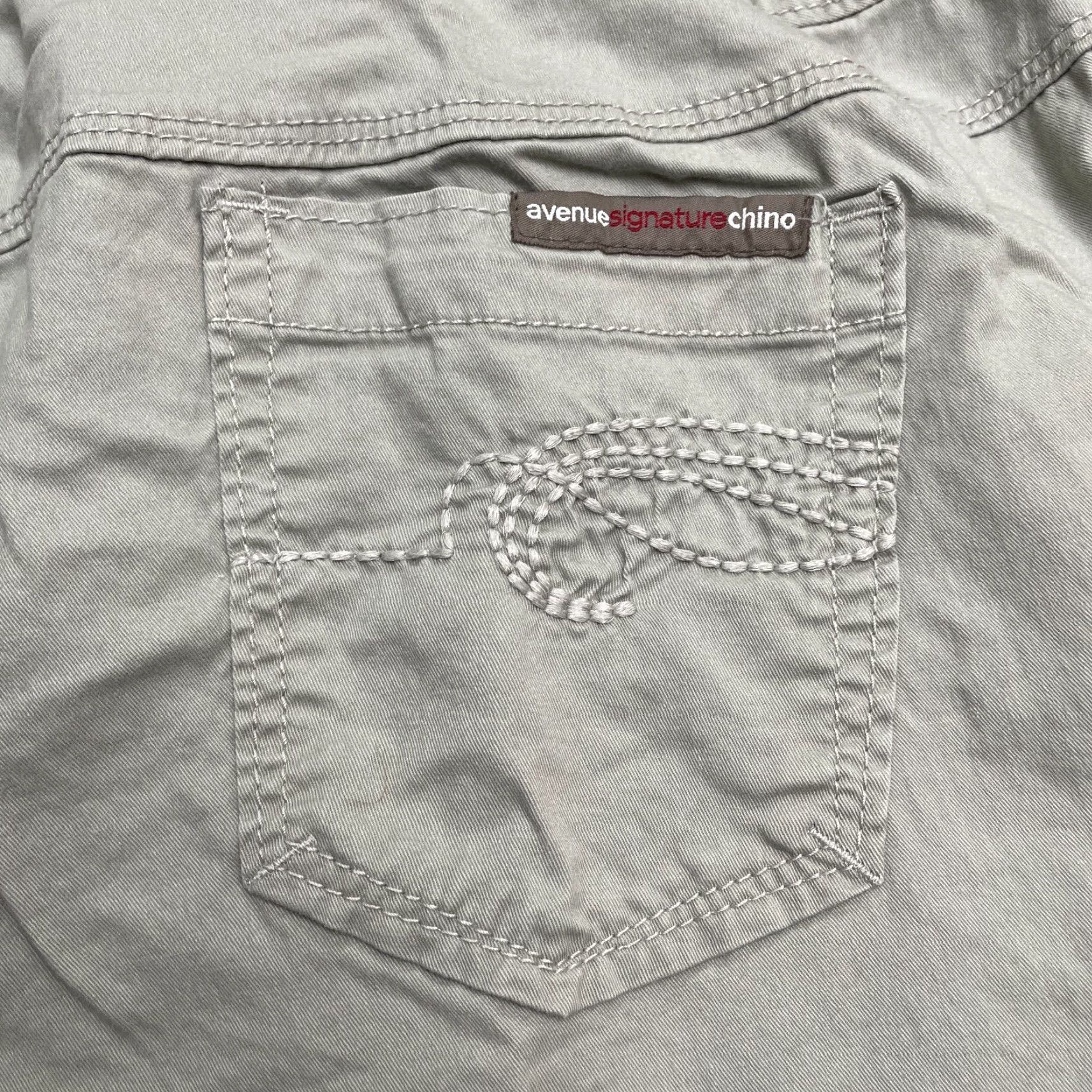 Avenue Avenue Signature Pants Womens 18 Beige Chino Wide Leg Mid Rise Pockets 41x29 Size 40" / US 18 - 7 Thumbnail