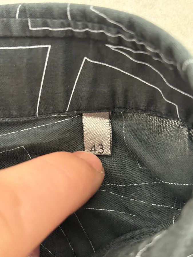 Dior SS2007 Dior Black Stars Shirt Size US M / EU 48-50 / 2 - 9 Thumbnail