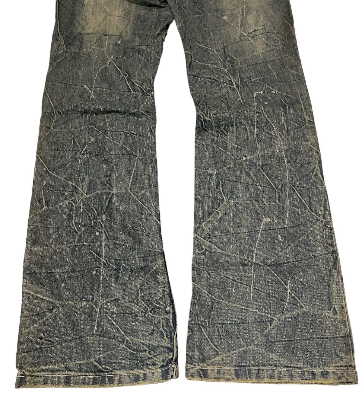 Le Grande Bleu (L.G.B.) Japanese Brand Nylaus Ripped faded Splatters denim Size US 32 / EU 48 - 4 Thumbnail
