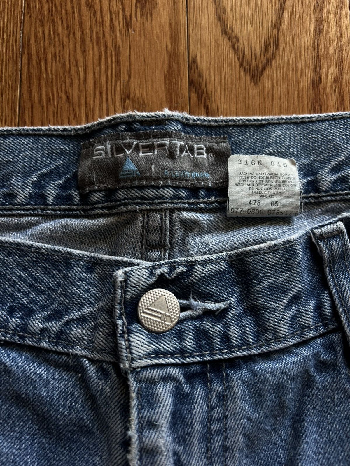Levi's Vintage Clothing Levi’s silvertab baggy y2k Size US 36 / EU 52 - 4 Thumbnail