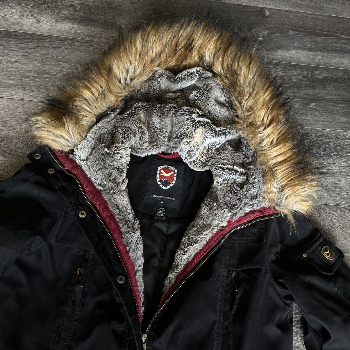 1 Madison × Vintage Vintage 1 Madison Expedition Coat Faux Fur Hood Jacket Parka Size S / US 4 / IT 40 - 9 Thumbnail