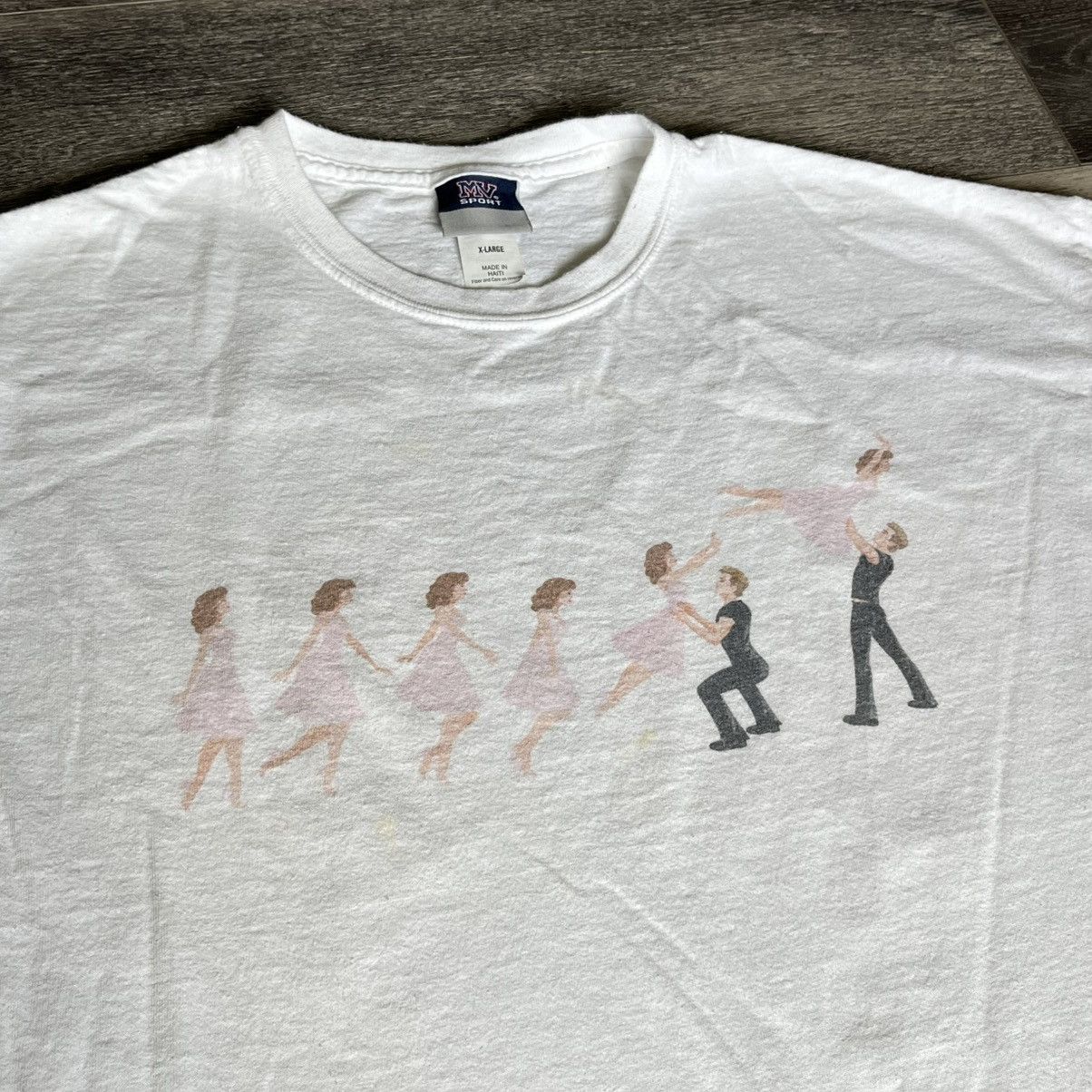 Vintage Vintage 2000s Dirty Dancing 30th Anniversary Movie Promo Tee Size US XL / EU 56 / 4 - 1 Thumbnail