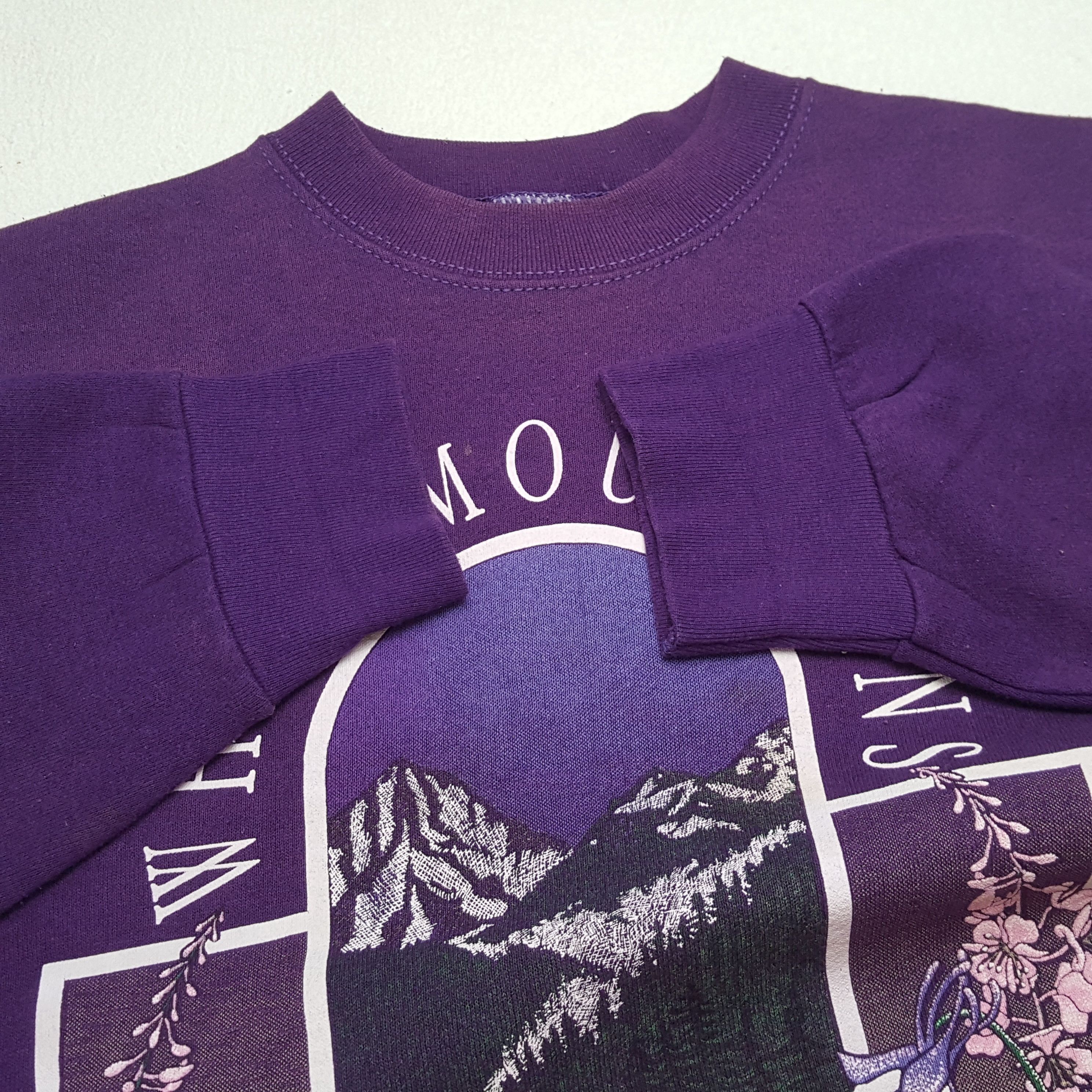 Vintage Vintage WHITE MOUNTAINS American Culture Promo Sweatshirts Size US L / EU 52-54 / 3 - 7 Thumbnail
