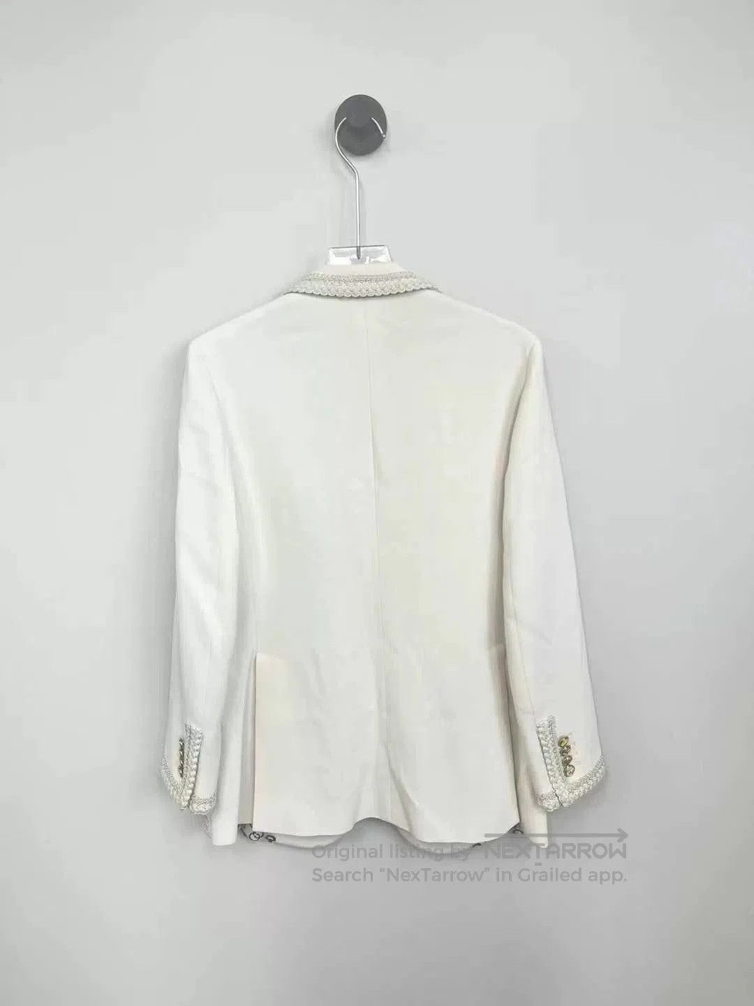 Gucci gucci ivory silk blazer with gold details. Size M / US 6-8 / IT 42-44 - 2 Thumbnail