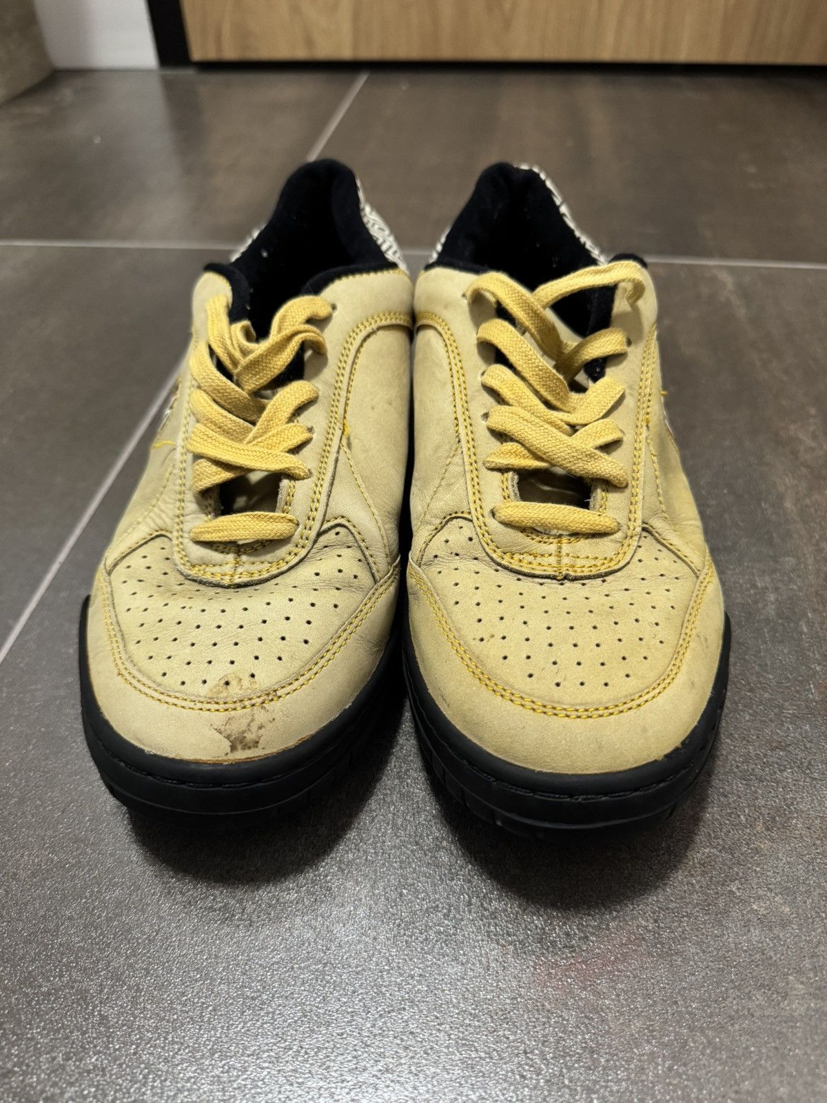 Adidas Leather Adidas x Dikembe Mutombo low lifestyle trainers Size US 8 / EU 41 - 5 Thumbnail