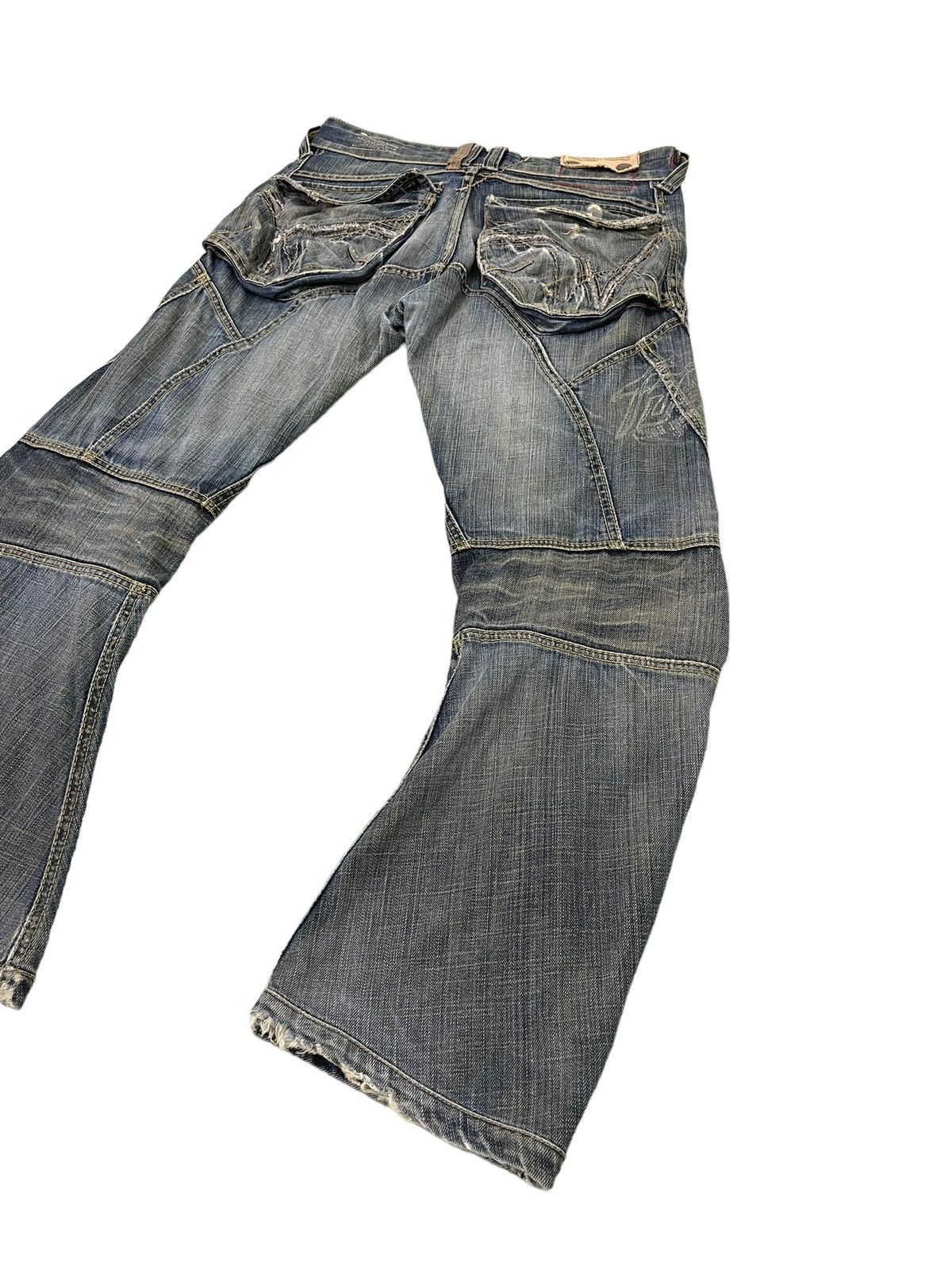 Japanese Brand Curv Leg Jeans Tough Jeans Faded Distress Regular 6🟦4 Size US 32 / EU 48 - 15 Thumbnail