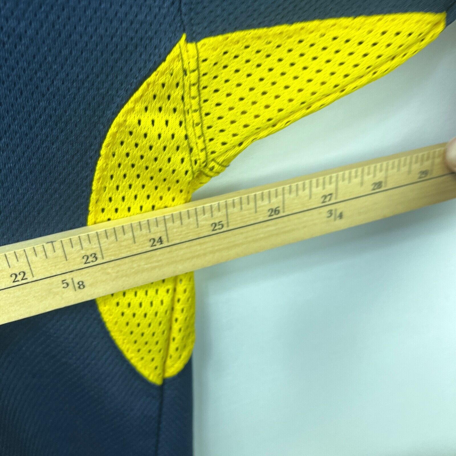 Nike × Vintage Vintage 90s Nike Swoosh Michigan Wolverines University XL Size US XL / EU 56 / 4 - 7 Thumbnail