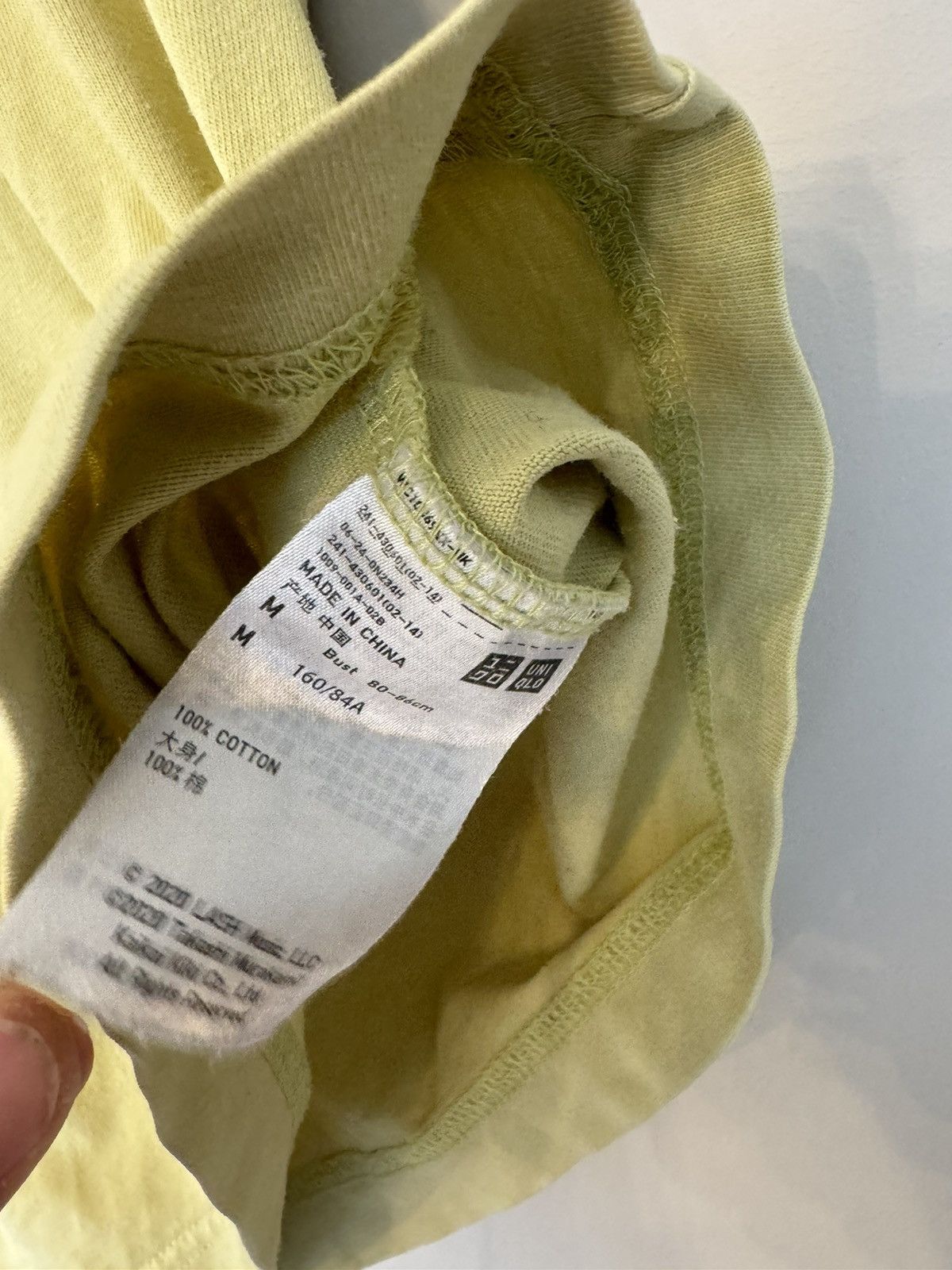 Billie Eilish × Takashi Murakami × Uniqlo Billie Eilish x Uniqlo x Takashi Murakami tshirt yellow rare Size US M / EU 48-50 / 2 - 5 Thumbnail