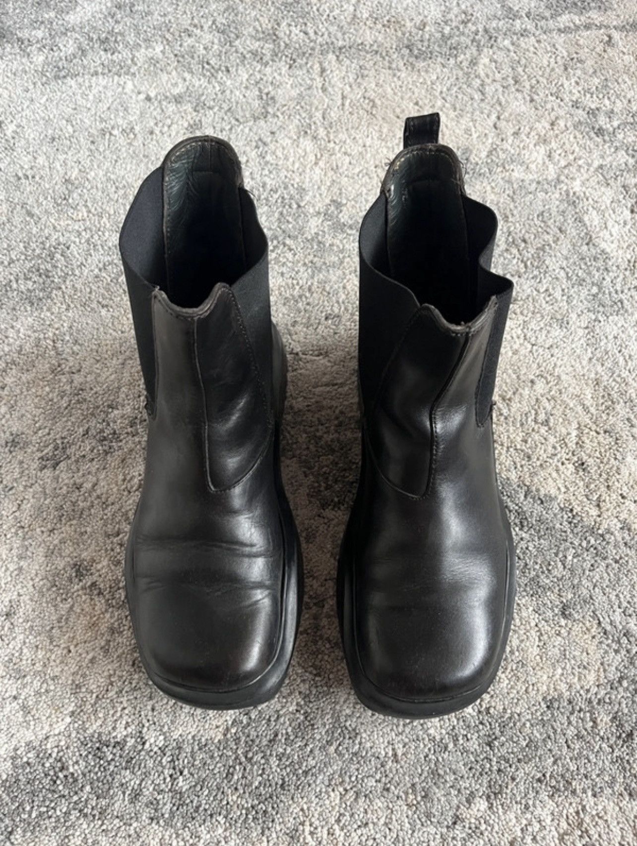 Prada Prada 1999 Chelsea shoes with vibram soles Size US 7.5 / IT 37.5 - 2 Thumbnail