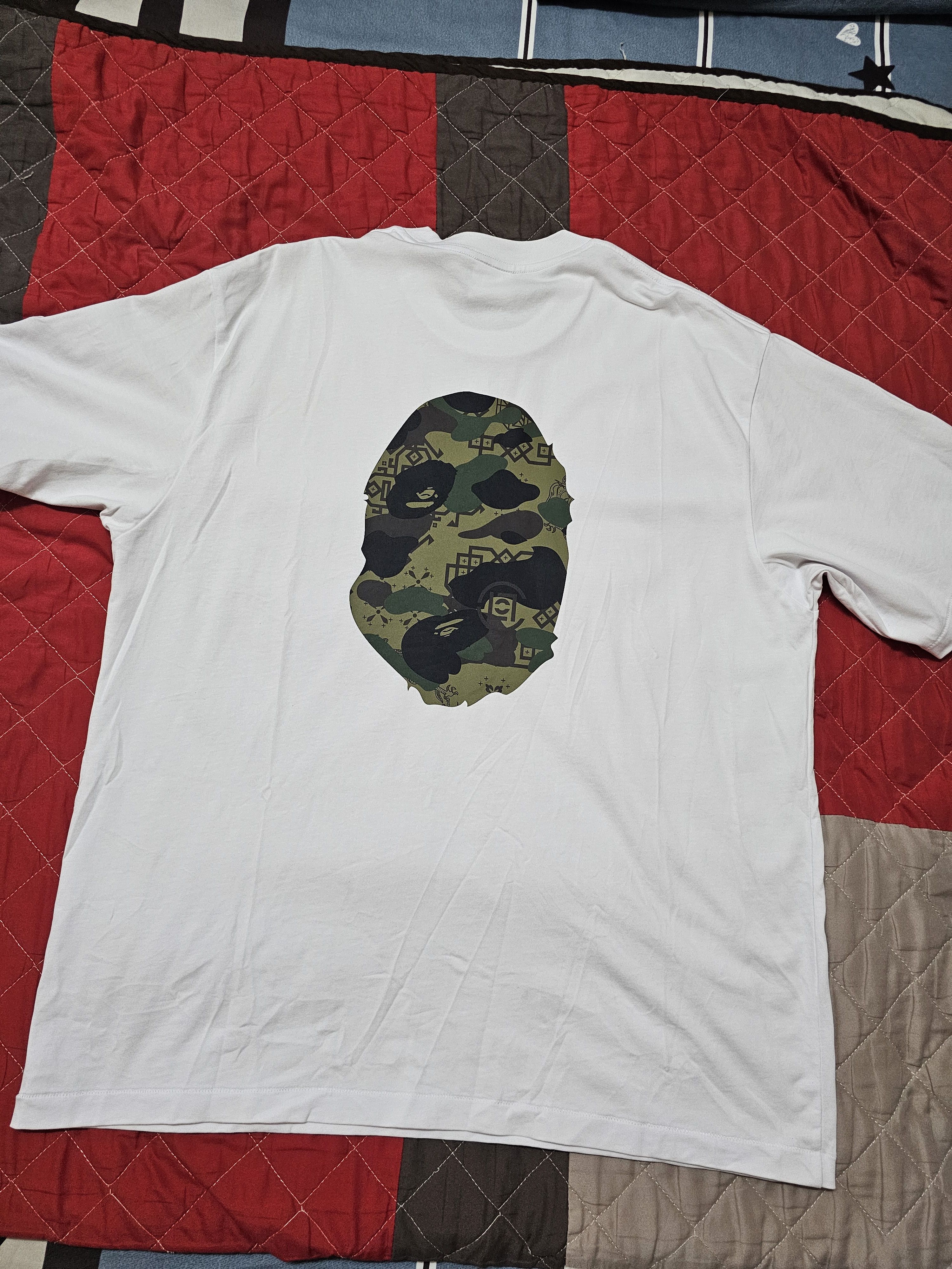 Bape × CLOT Bape clot tee size L Size US L / EU 52-54 / 3 - 2 Thumbnail