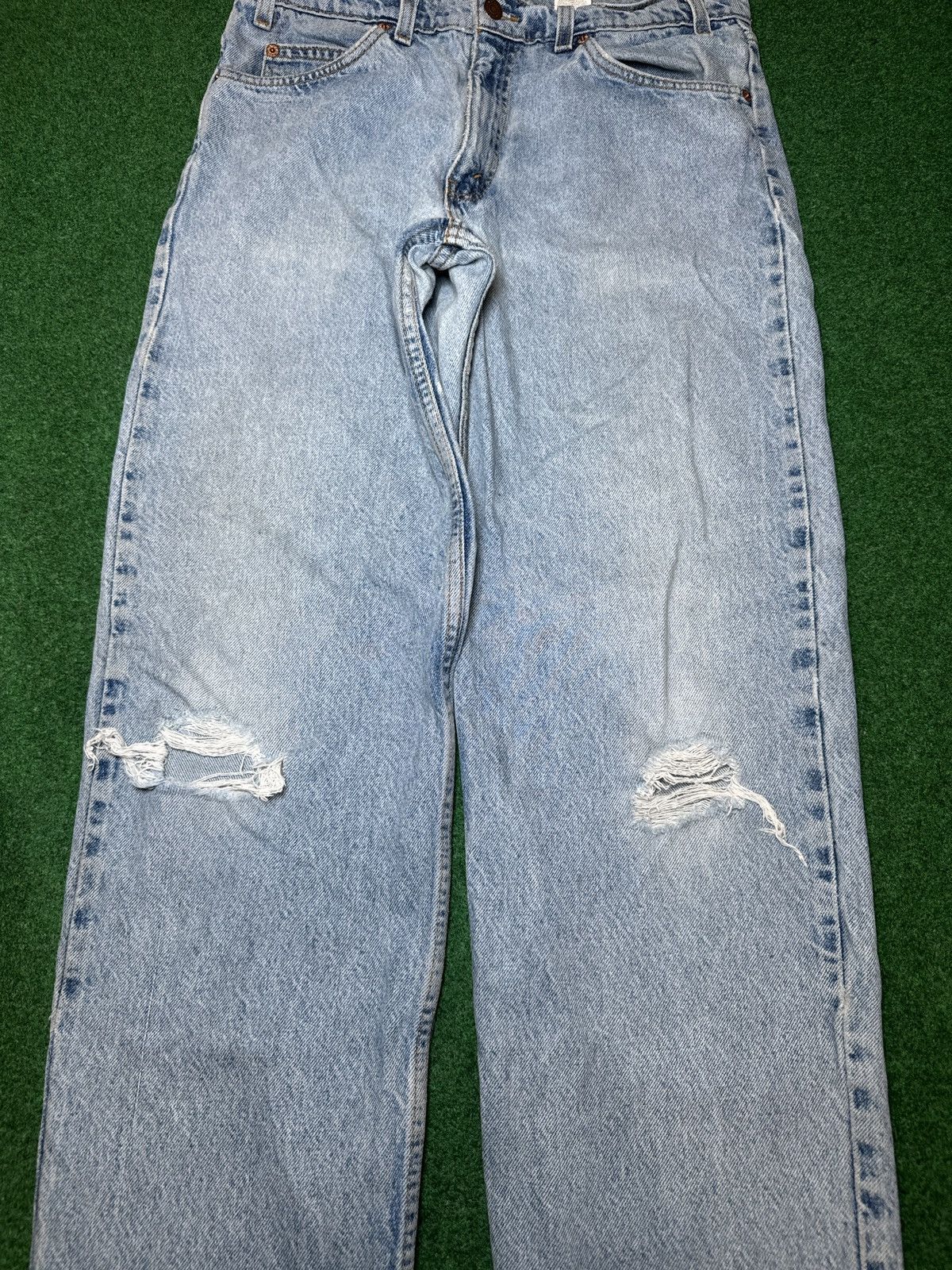 Levi's × Levi's Vintage Clothing × Vintage Vintage 90s Levi’s 550 Orange Tab Distressed Relaxed Jeans Size US 33 - 11 Thumbnail