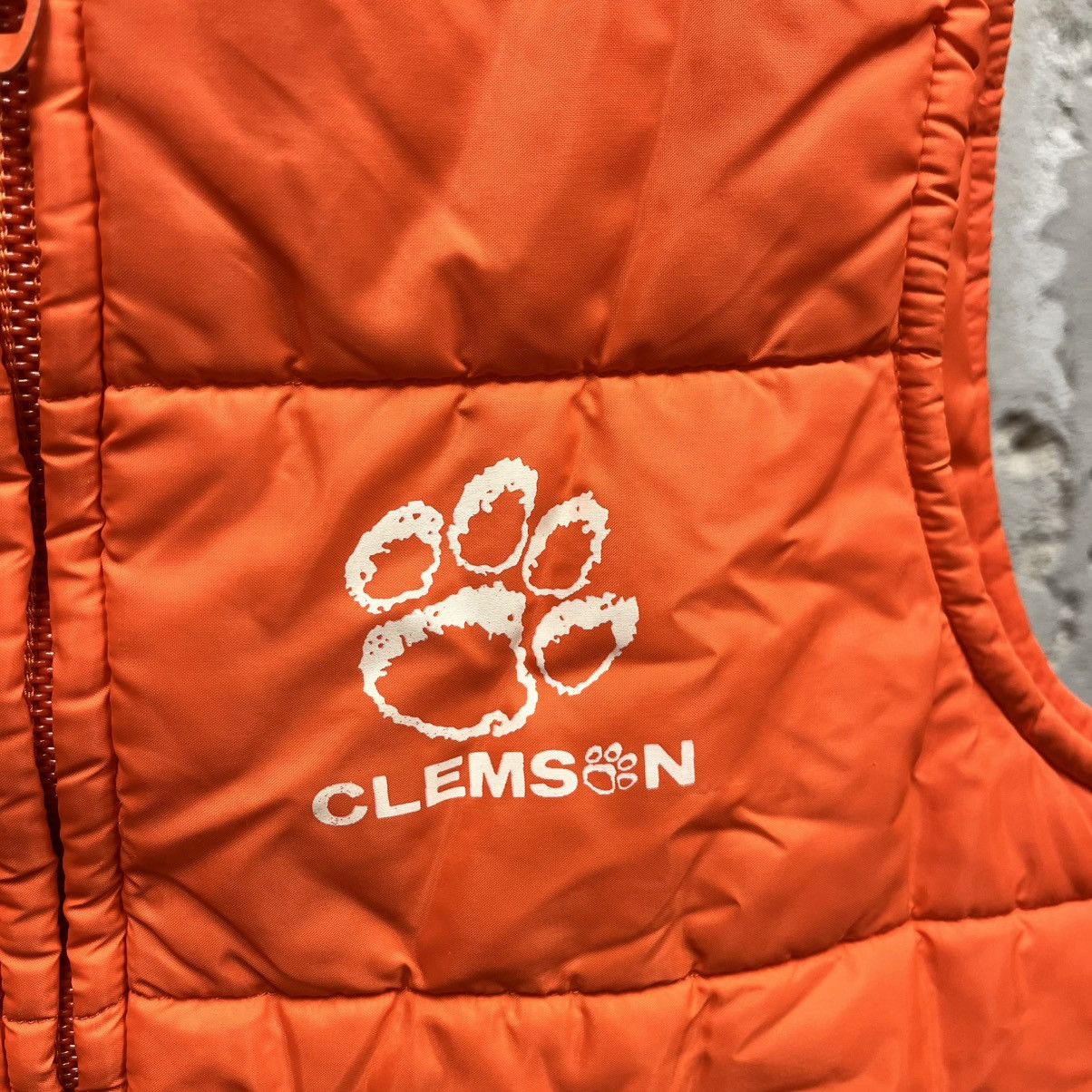 Chalk Line Vintage 80s Chalk Line Clemson Tigers Orange Puffer Vest L Size US L / EU 52-54 / 3 - 2 Thumbnail