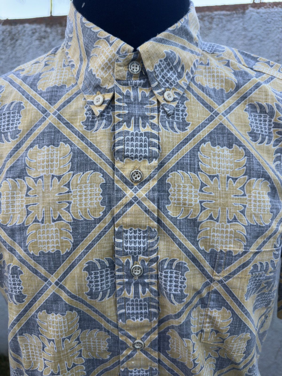 Reyn Spooner Reyn Spooner "Kiewit Hawaii Sign" Yellow/Blue Classic Medium Size US M / EU 48-50 / 2 - 3 Thumbnail