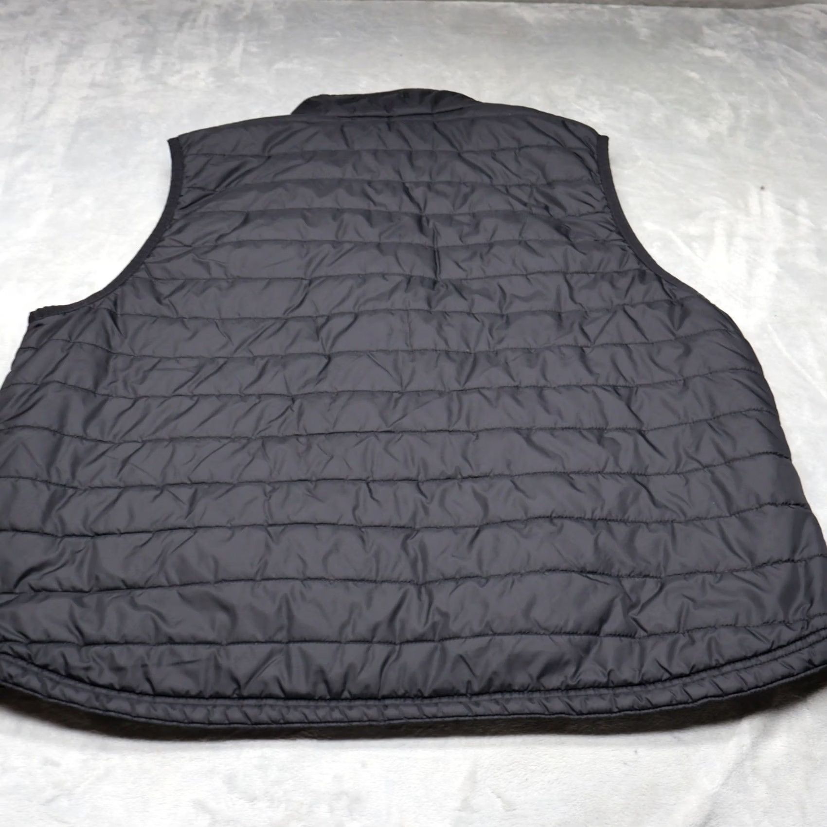 Carhartt VINTAGE Carhartt Gilliam Vest Mens 2XL Black Rain Defender Quilted Work LOGO Size US XXL / EU 58 / 5 - 7 Thumbnail
