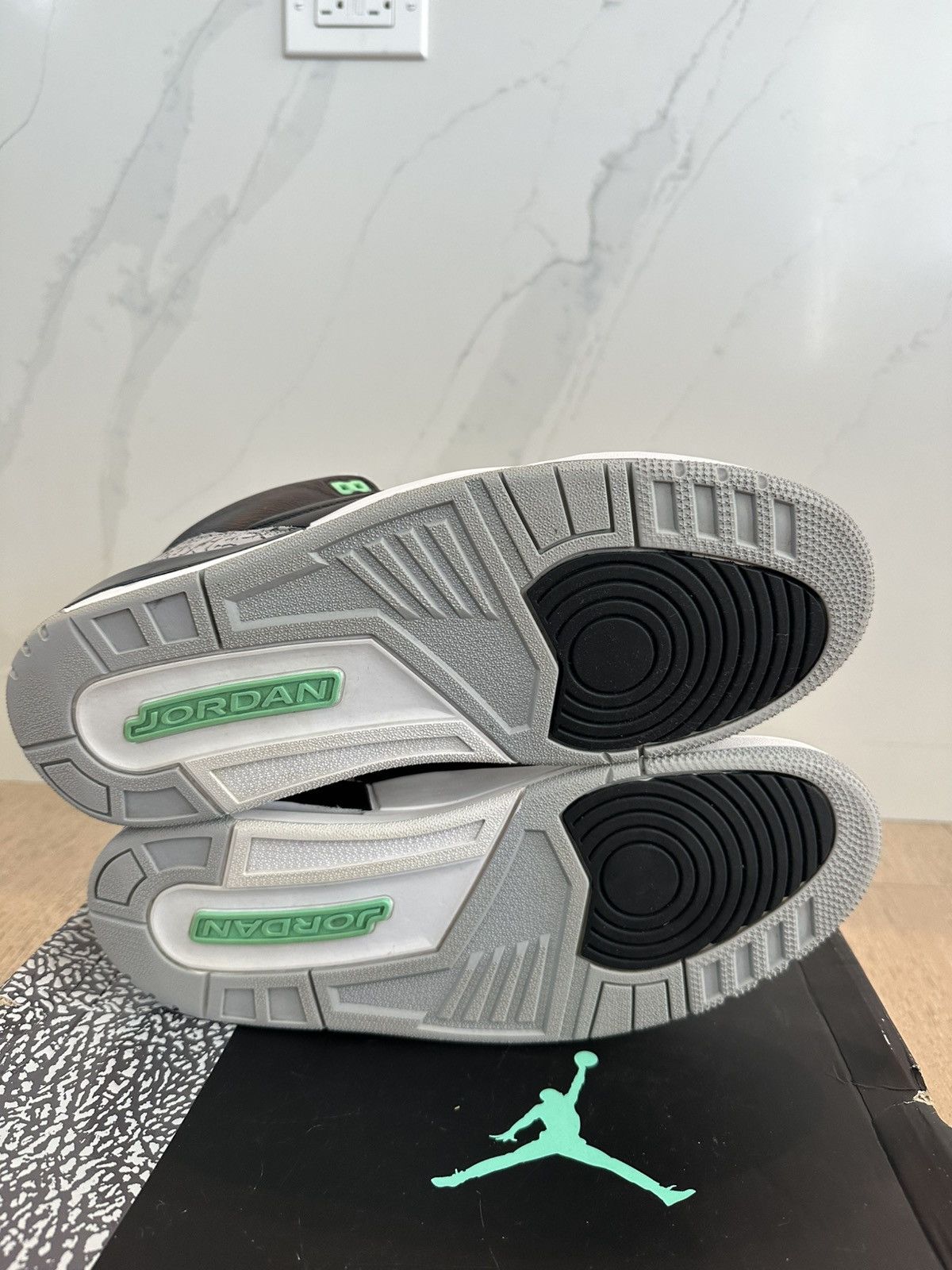 Jordan Brand Jordan 3 Retro Green Glow Size US 13 / EU 46 - 6 Thumbnail